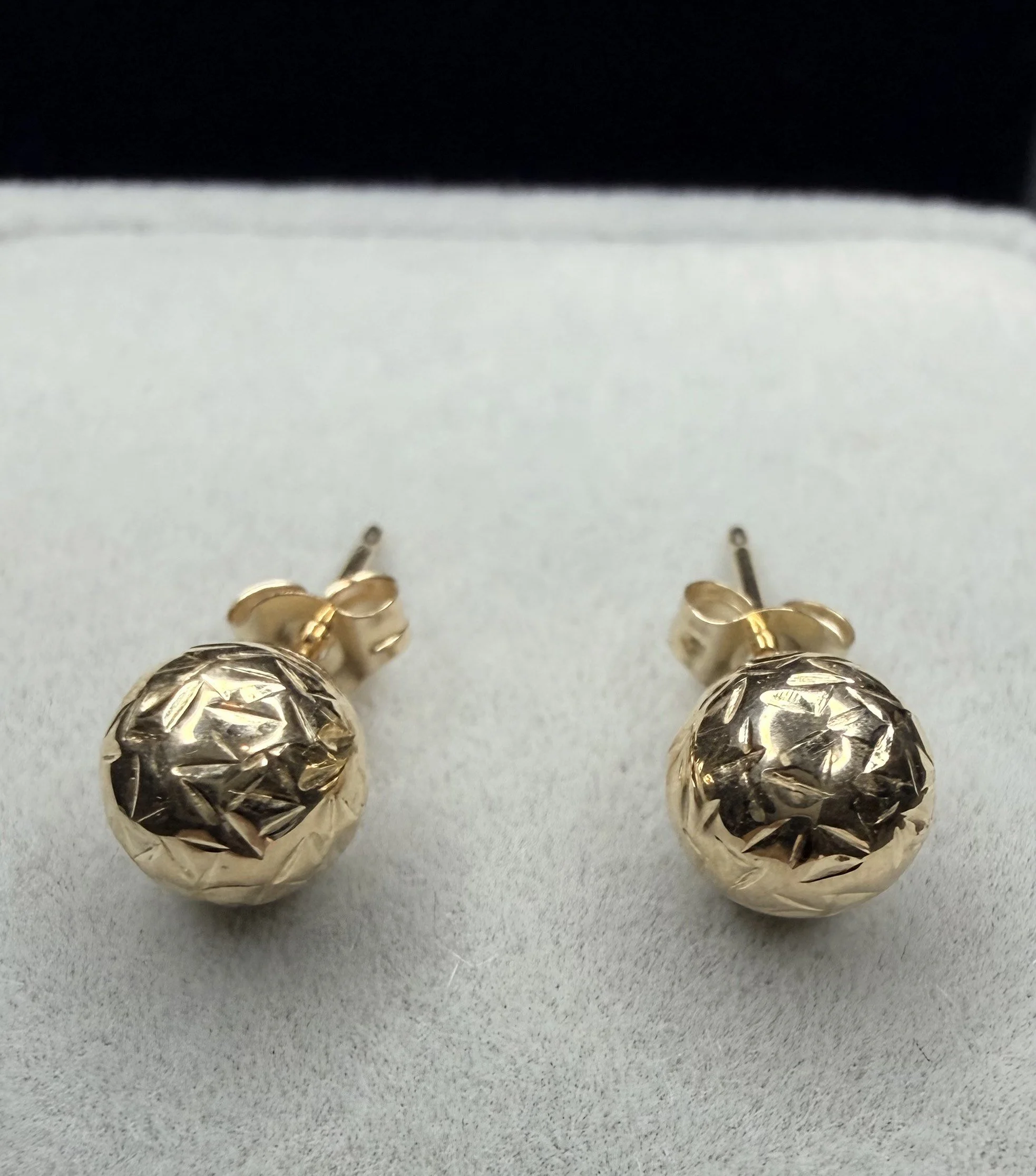 Ball Stud Zoom Front.jpeg