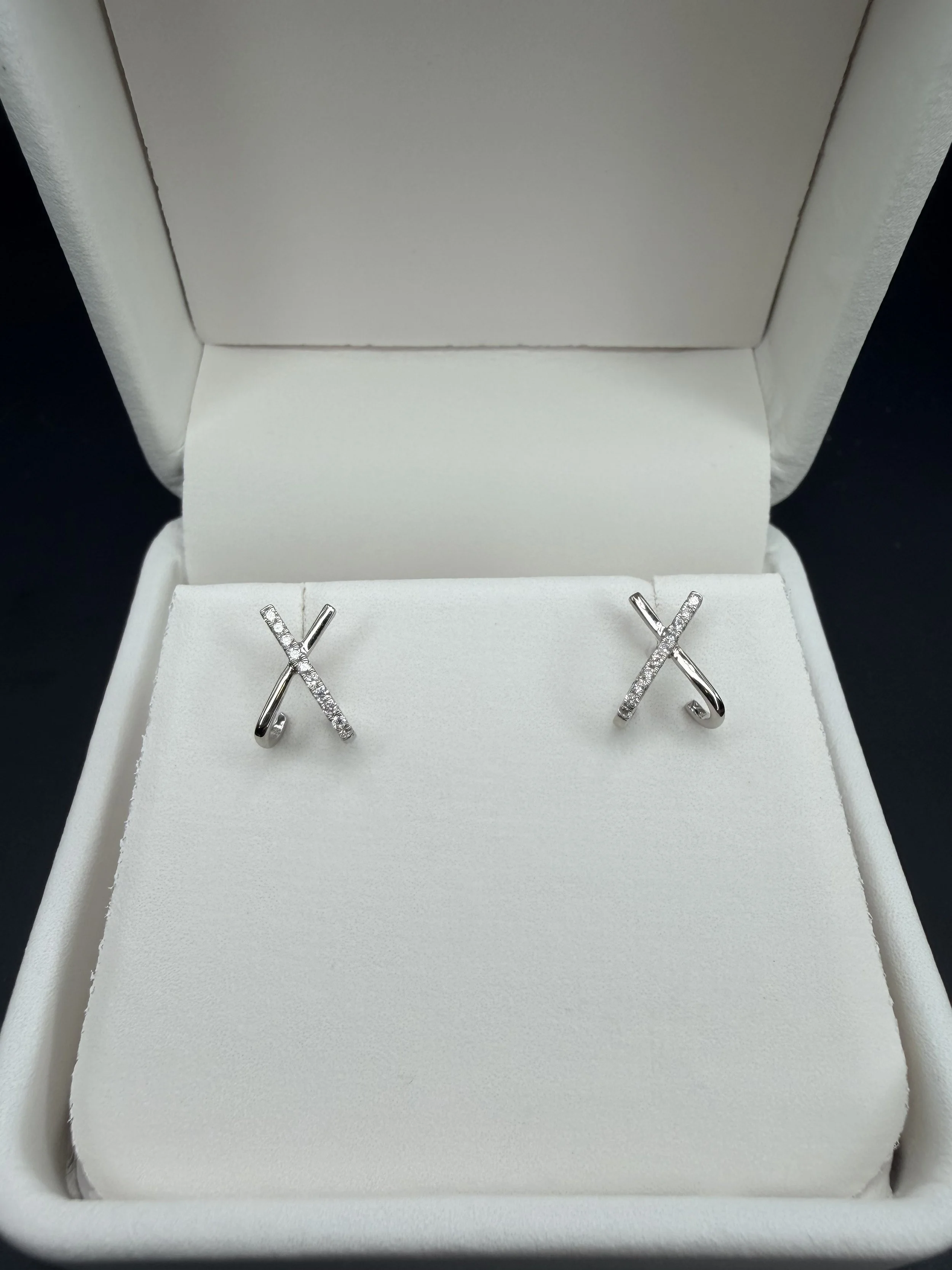 Diamond X Whole.jpeg