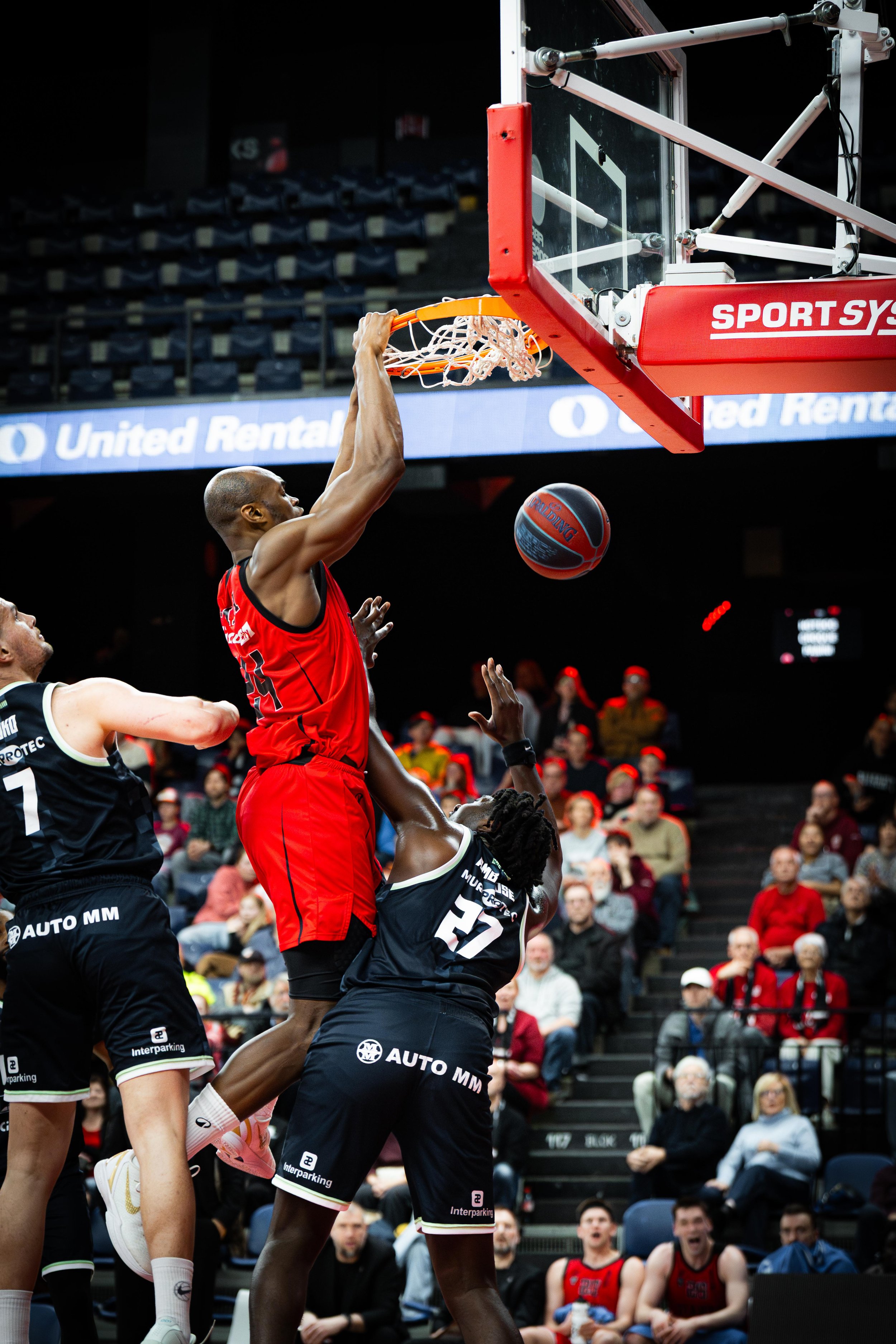 2026_04_05_LA_AntwerpGiants_AronVanmaldeghem-29.jpg