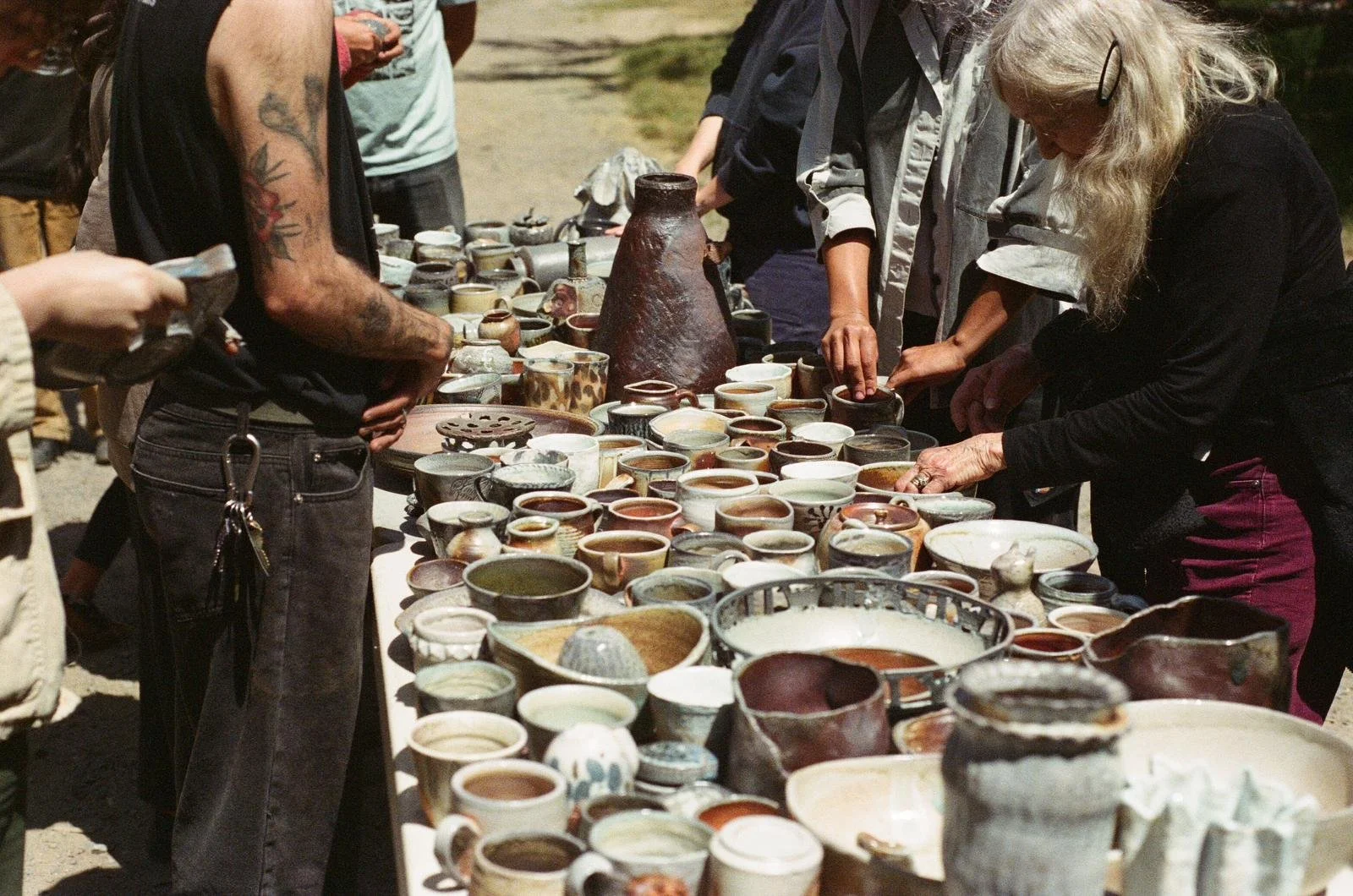 Neighbors at the unload. Photo by Madeleine Hess.
