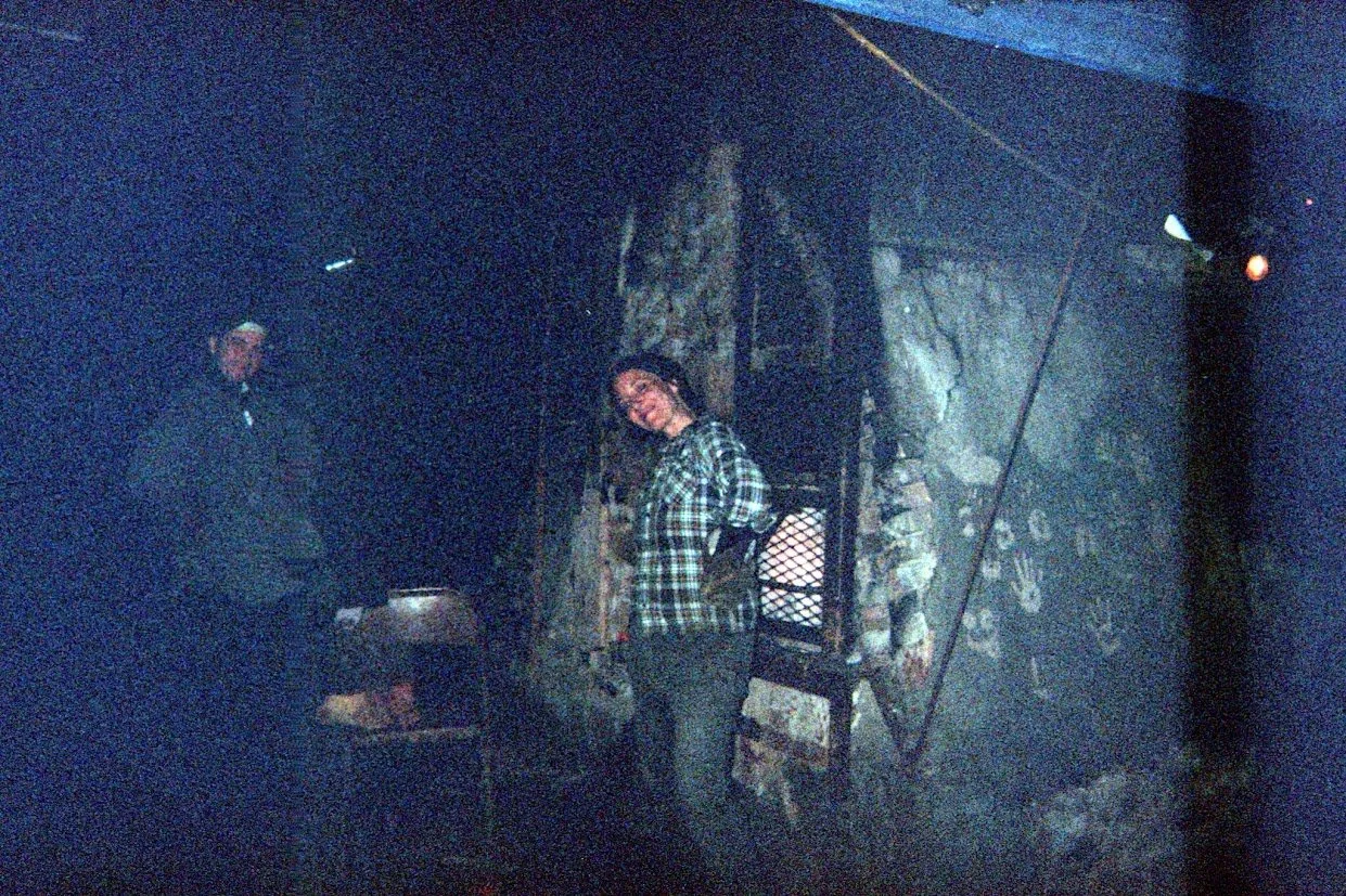 Angels Dan & Lili helping out at 3 am in the rain 