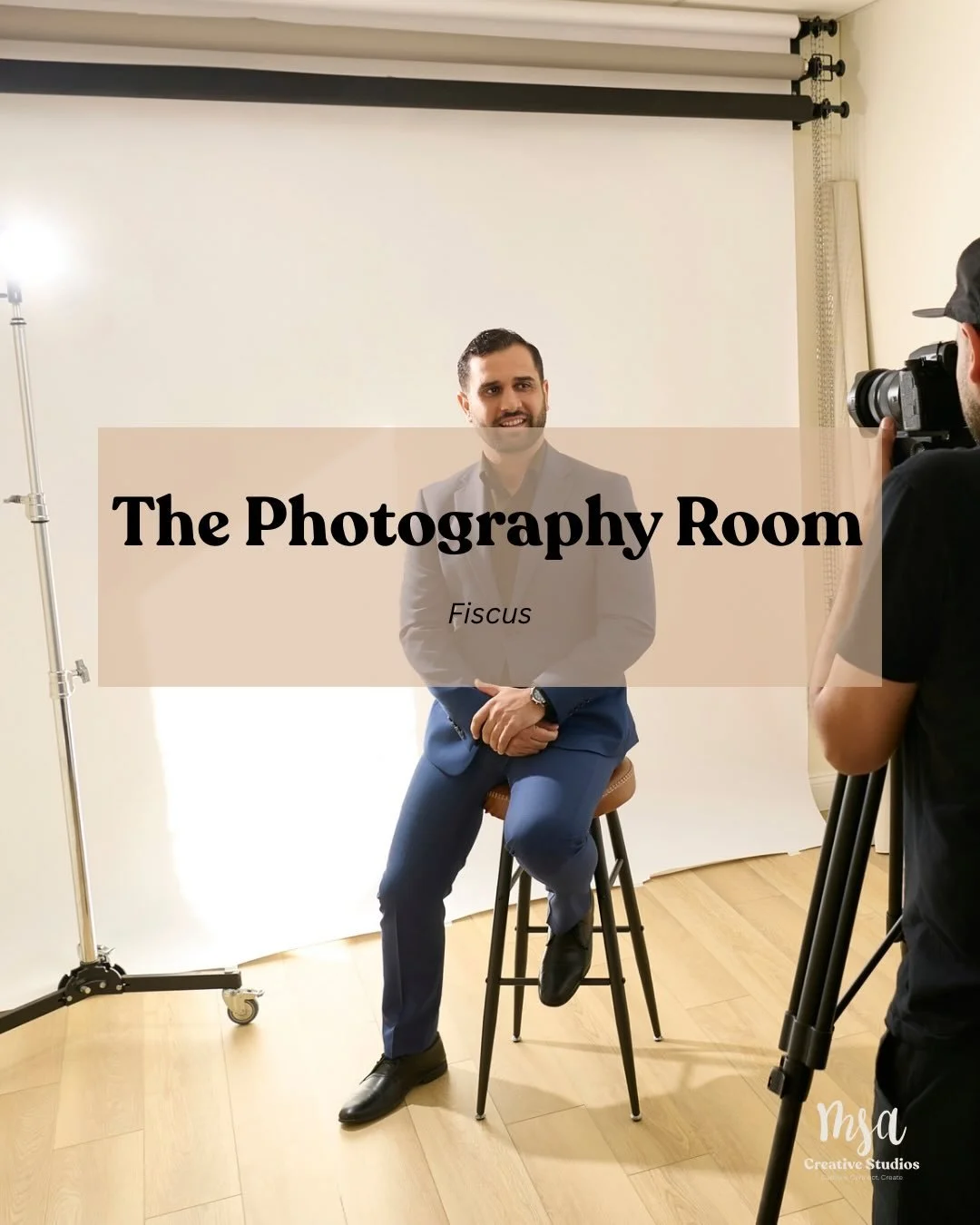Your new favorite photo studio
Designed for photographers, creatives, and small brands who need a clean, flexible space.
Host headshot happy hours, branding photoshoots &amp; more.
Includes:
&bull; Seamless backdrops
&bull; C-stands &amp; lighting op