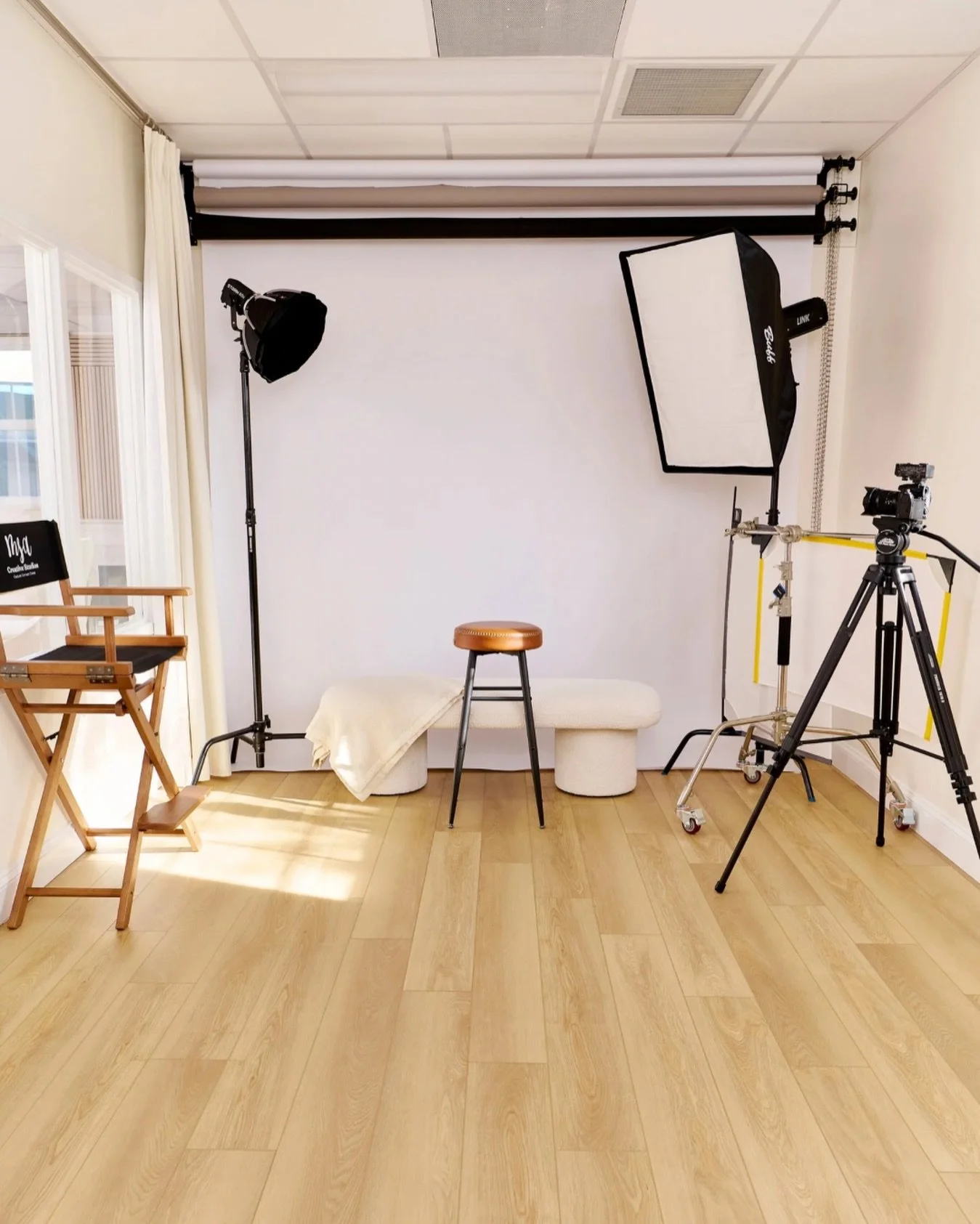 Are you a photographer in Fairfax, VA, Loudoun County, or the DMV area looking to elevate your photography business or creative side hustle?

When we built our photography studio in Fairfax, VA, our goal was simple: create a space where photographers