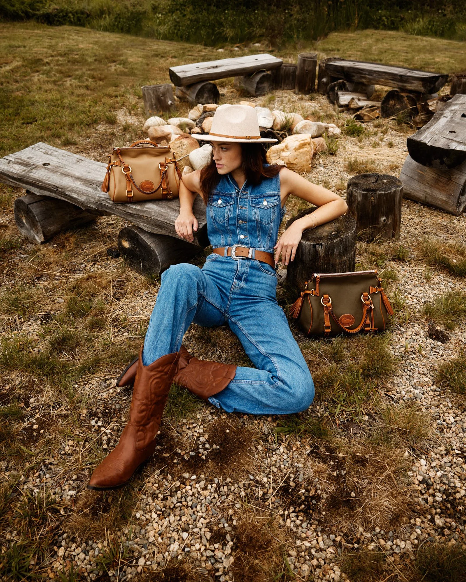 20220719 Dooney & Bourke_1225_Web Low_JPG Web Squarespace.jpg