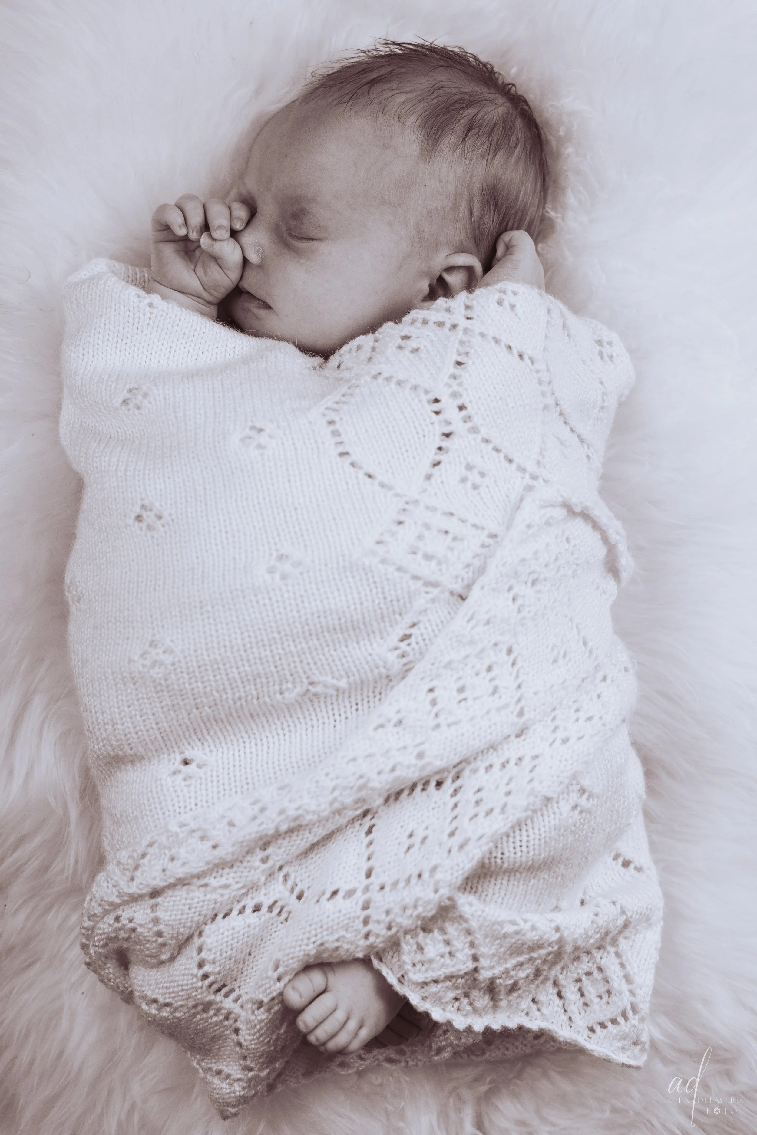 Familiebilder_Sara&Anders_Nyfødt (55 of 85).jpg