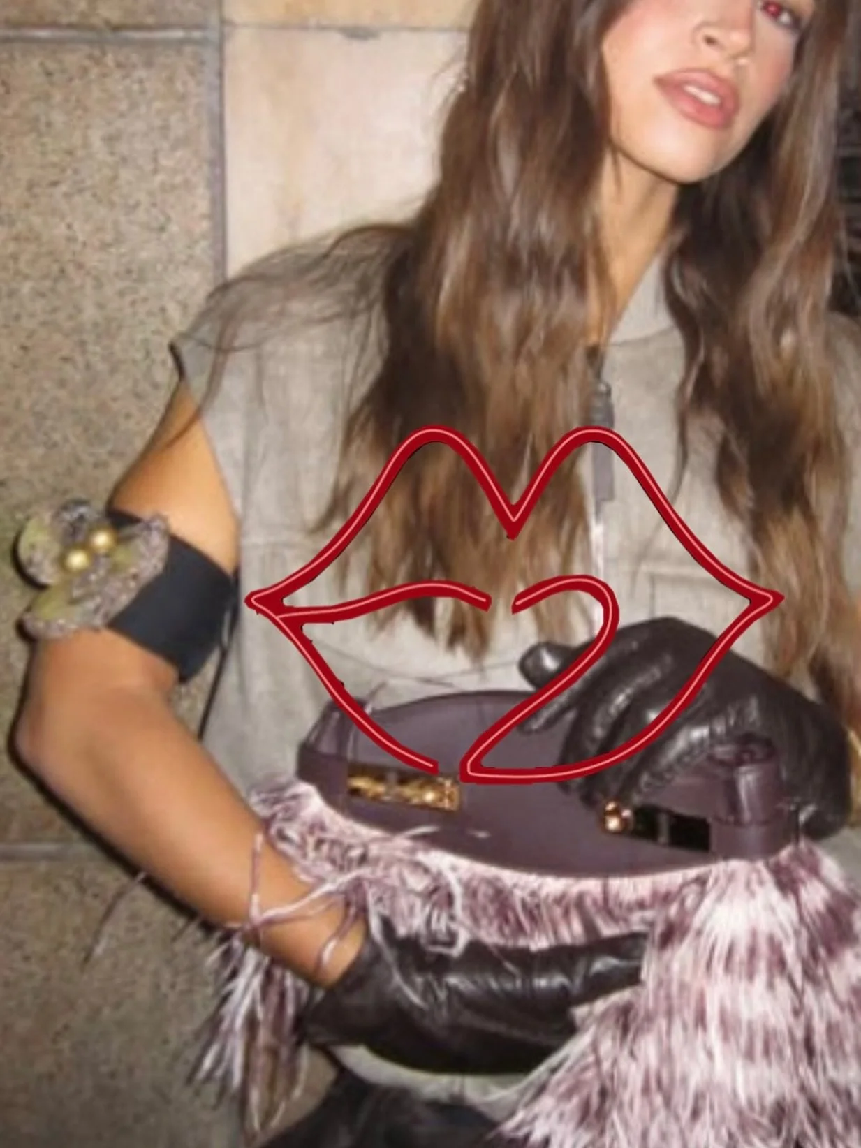 spotted:
lelê usa bracelete Marni