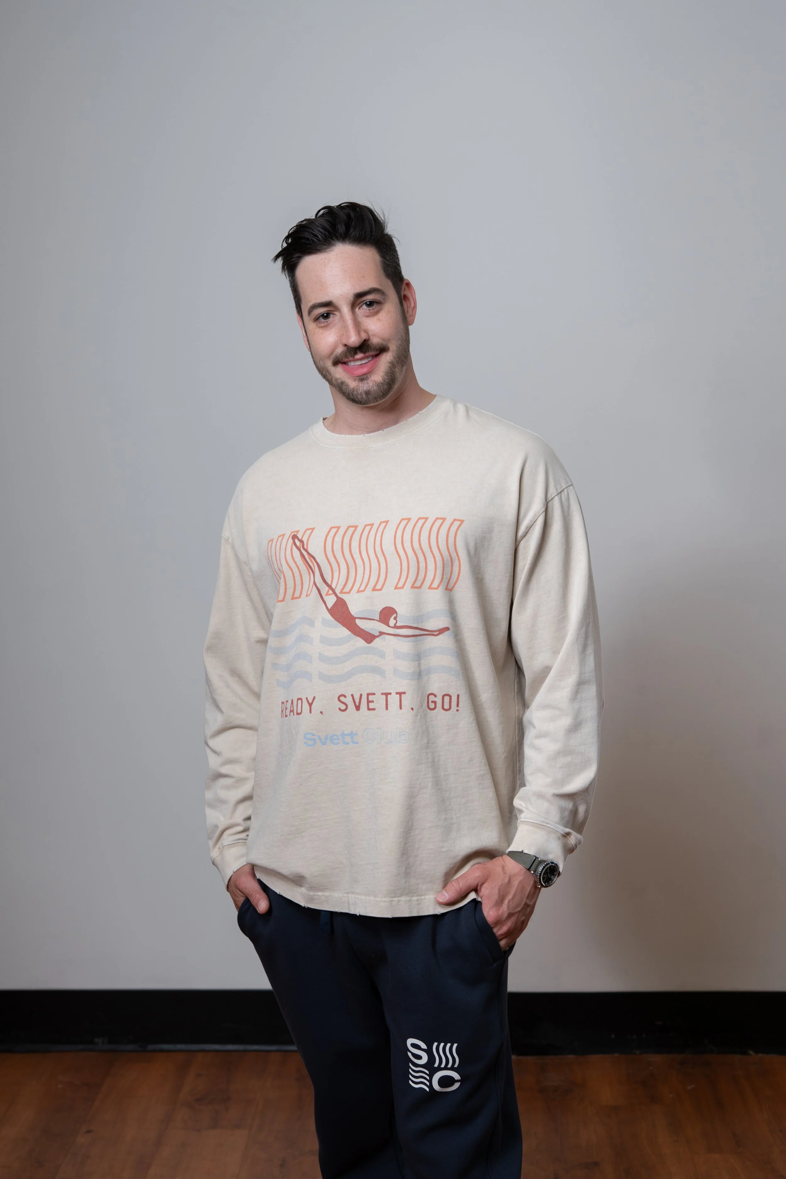 Snow Washed Vintage Style Plunge Long Sleeve Tee
