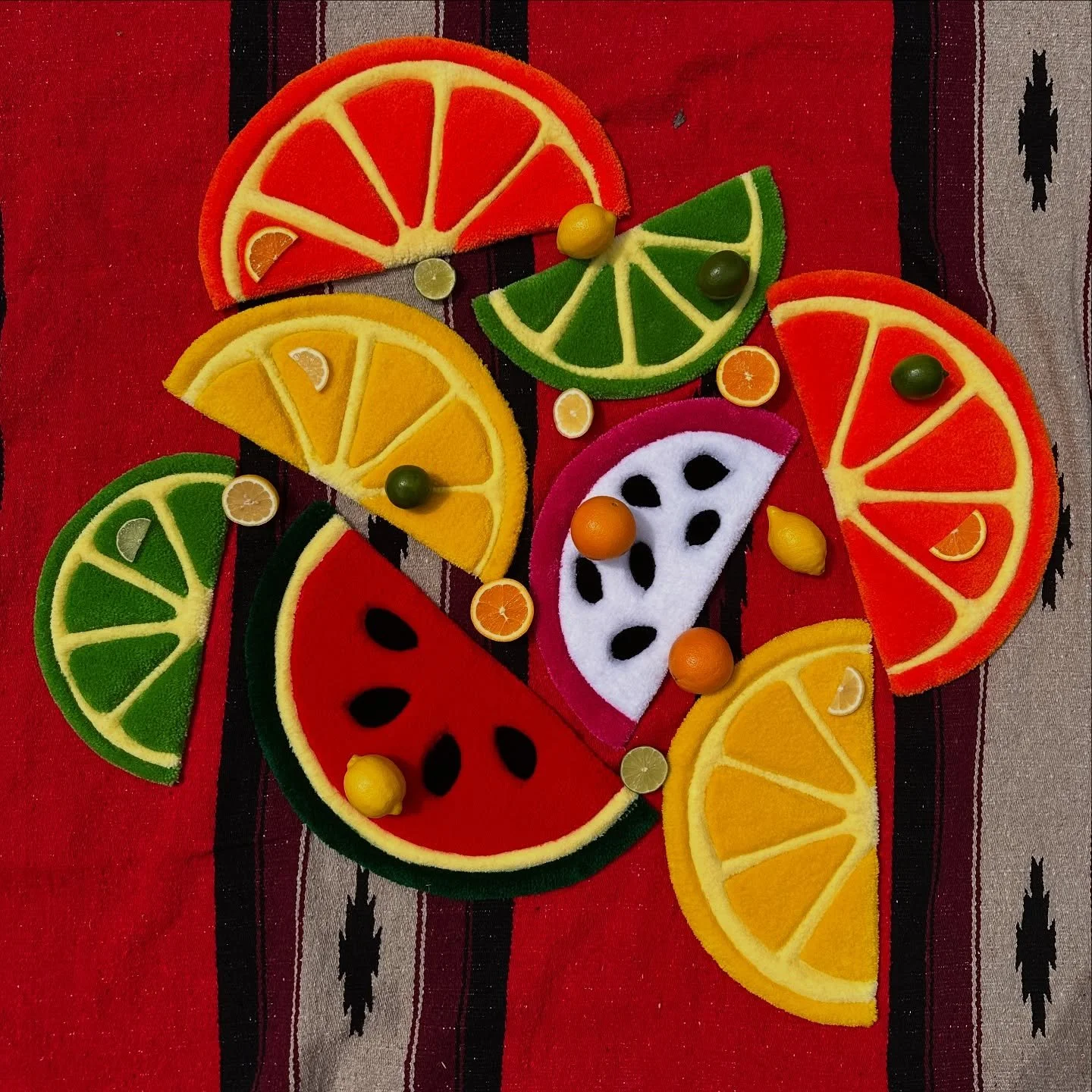 ONE WEEK ONLY
FRUIT SLICES
by RUGTALK 
at GARBAGE TALE VINTAGE

fresh from the produce aisle
grab em while you can
@garbagetalevintage 
.
.
.
.
#tufted #rug #vintage #freshfruit #decor #downtownrapidcity #shoplocal