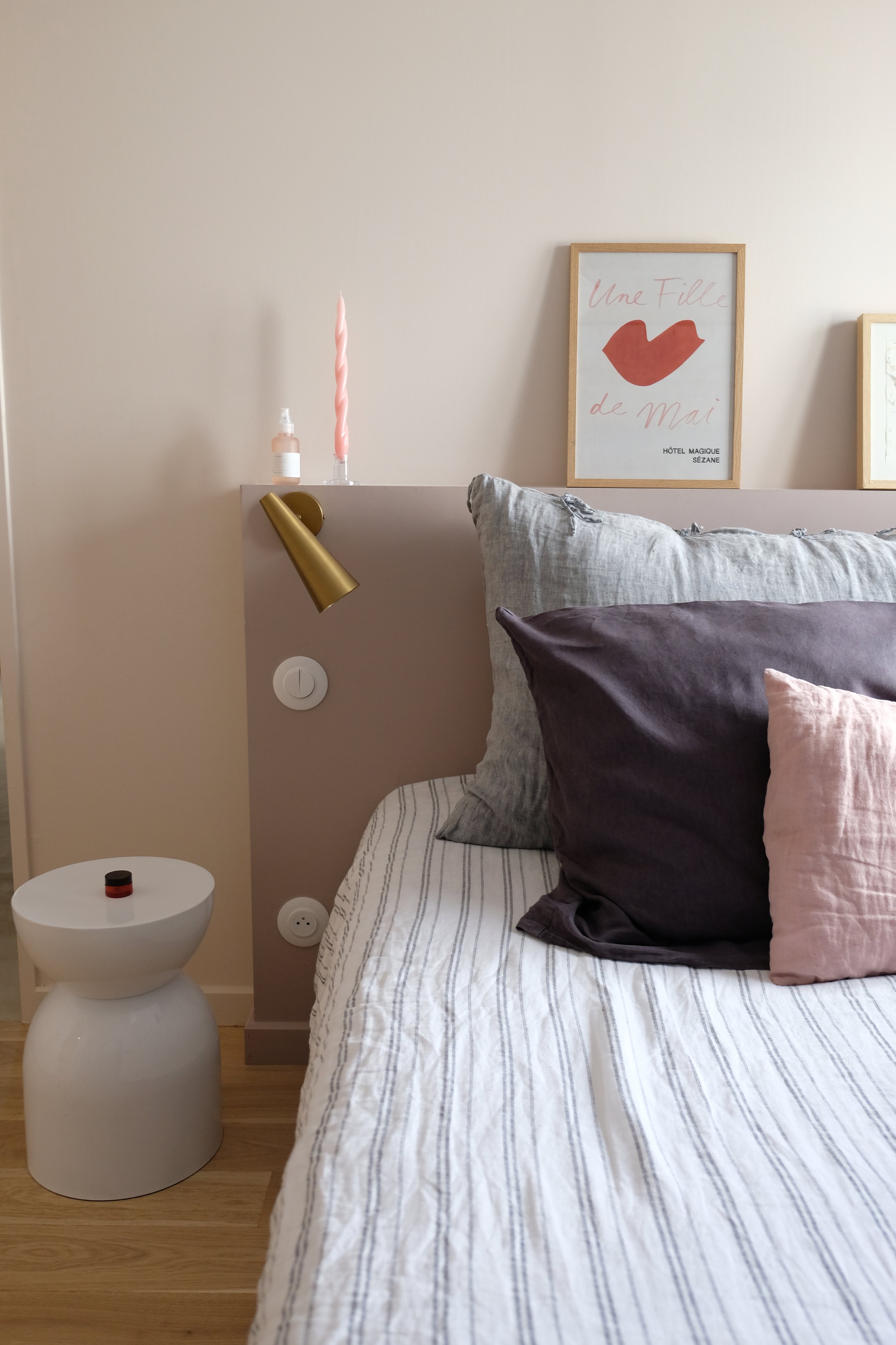 chambre parents3.JPG