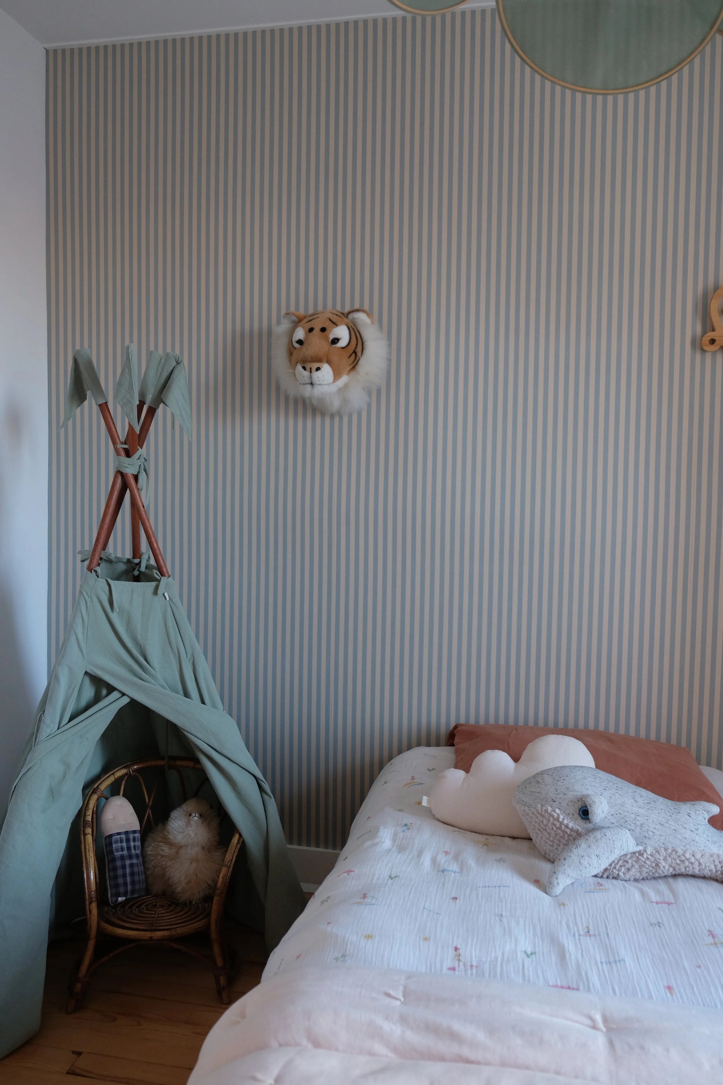 CHAMBRE LEOPOLD 9.JPG