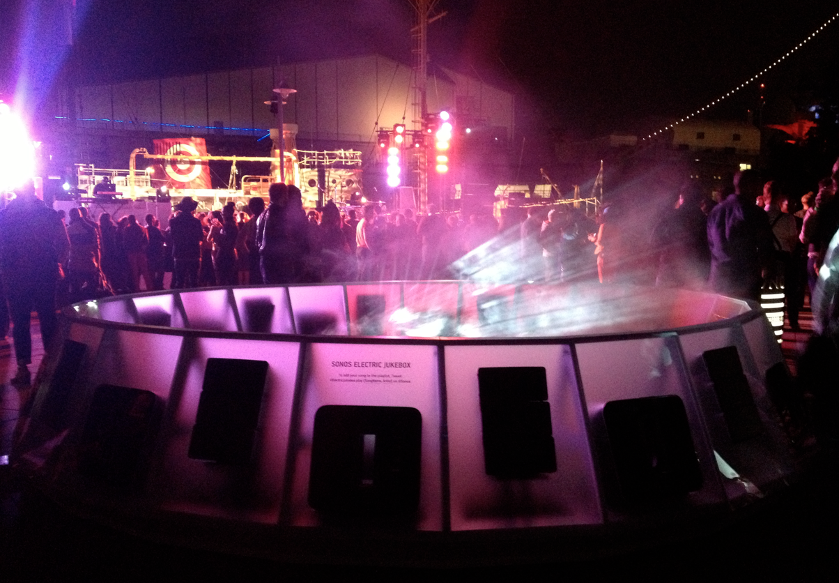 sound, lasers and fog