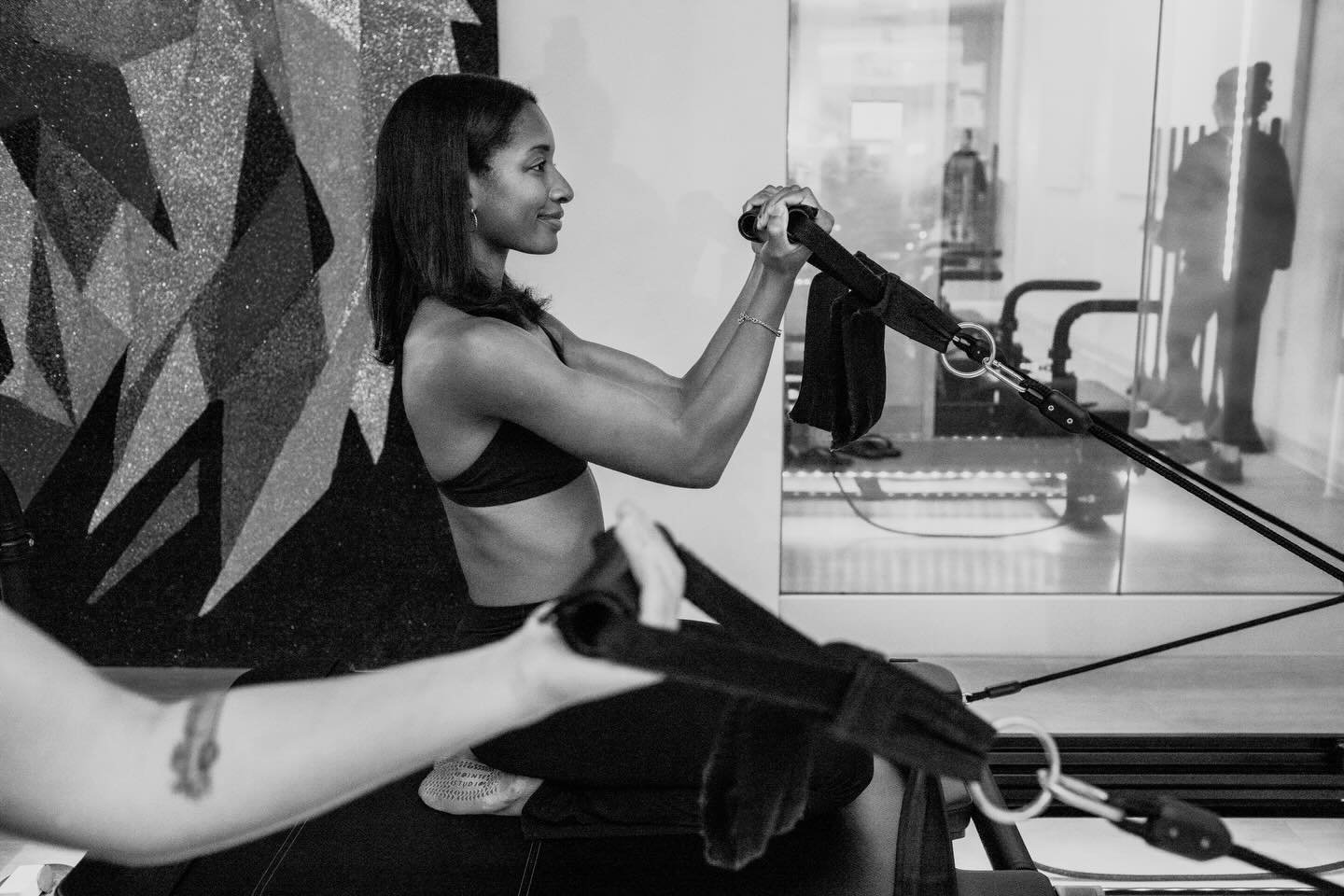 Our signature APEX 1 class is a set sequence that delivers balanced, full-body activation. Expect fundamental exercises that challenge you and establish skills used across all of our class styles. 

Name a better way to start your week, we&rsquo;ll w