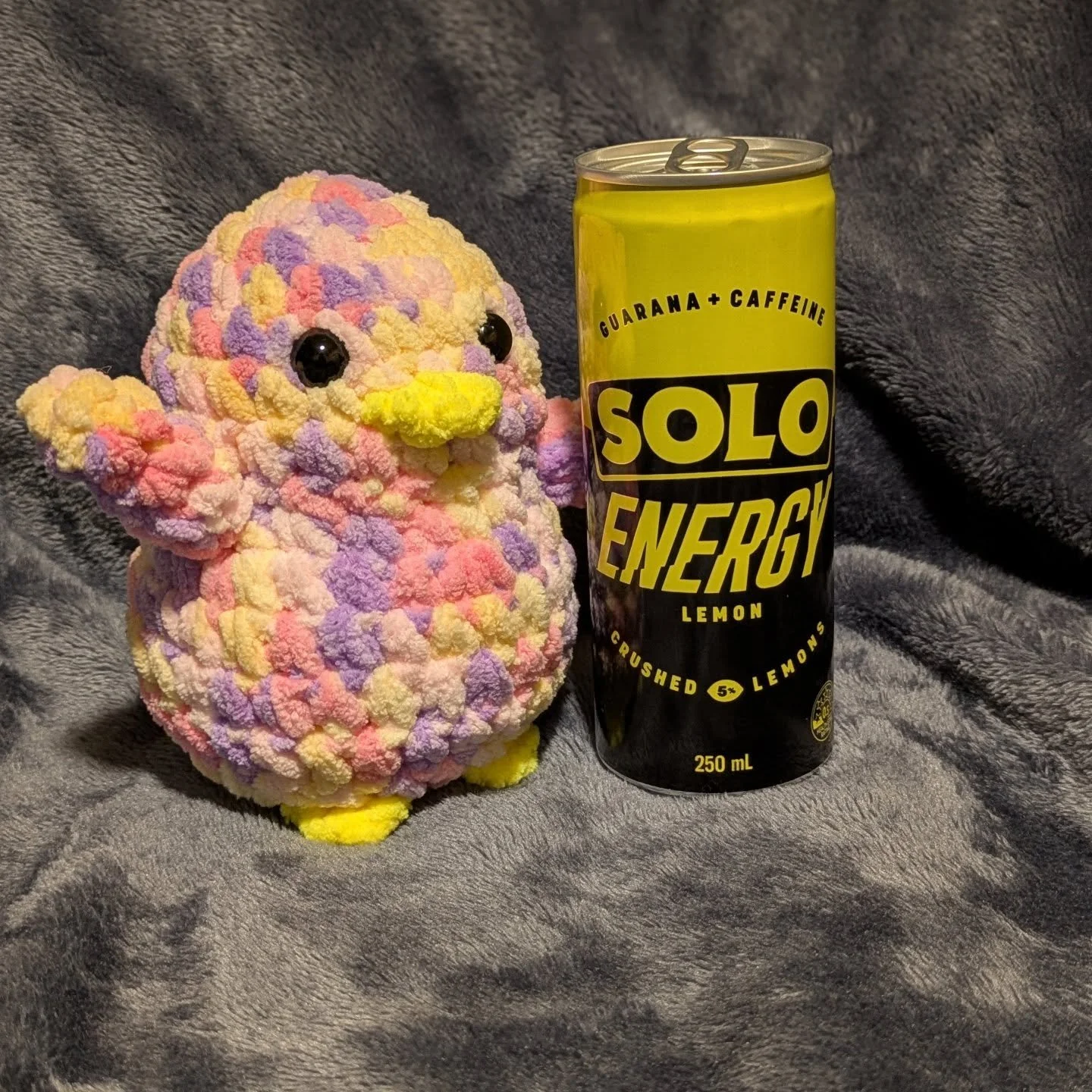 This morning at Power Management, our penguin Care Bear wasn&rsquo;t quite himself&hellip; waddling around slow, looking a little flat, and definitely not ready for the day 🐧😴.

That was until he got his flippers on a can of Solo Energy ⚡🍋. One si