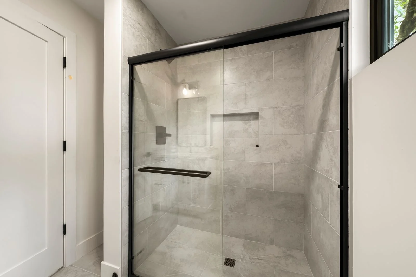 downstairs bathroom with shower