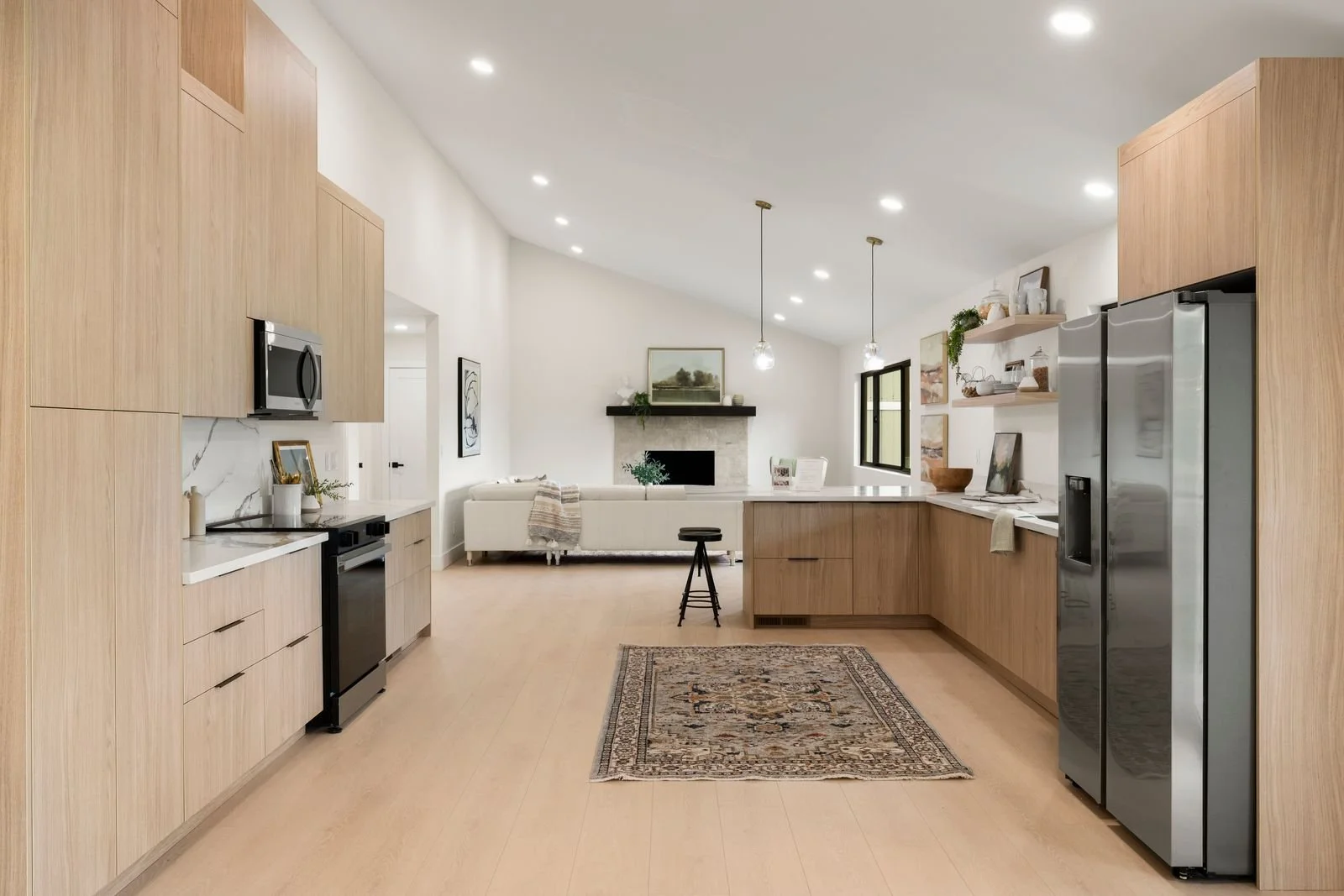 Huge kitchen with lots of cabinets and storage!