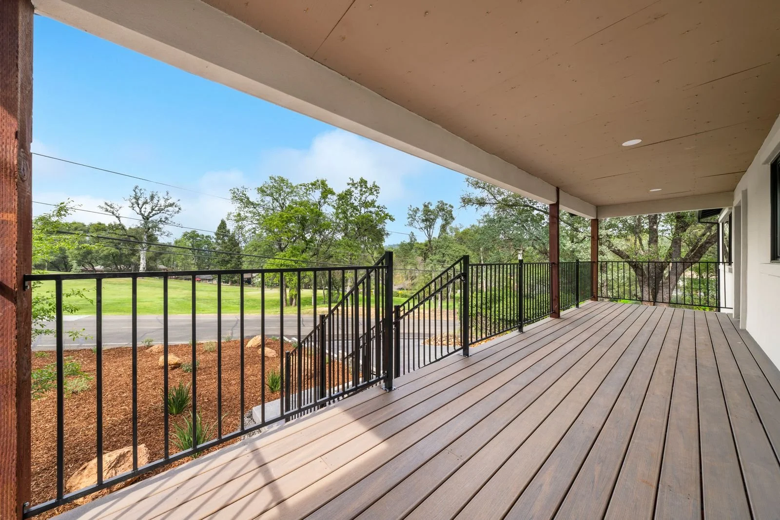 big beautiful front porch great for drinking your morning coffee