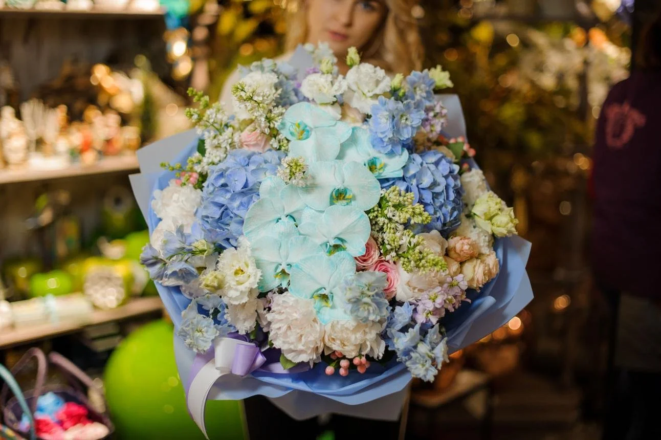 Seasonal Signature Arrangement