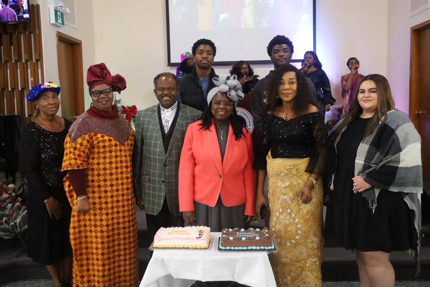 #rccghol 
#Thanksgivingsunday
#Totaldominion

Join us next week for our Christmas Carol.  You don't want to be told of the experience.