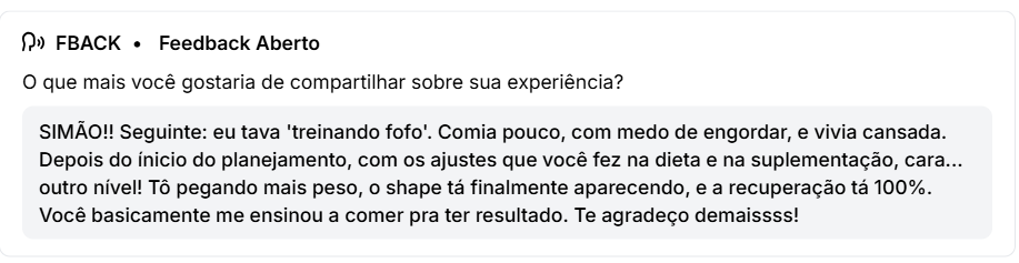 Tela de artigo ou comentário de blog sobre experiência de perda de peso, incluindo uma narrativa pessoal de treino, dieta e suplementação, com foco em resultados e gratidão.