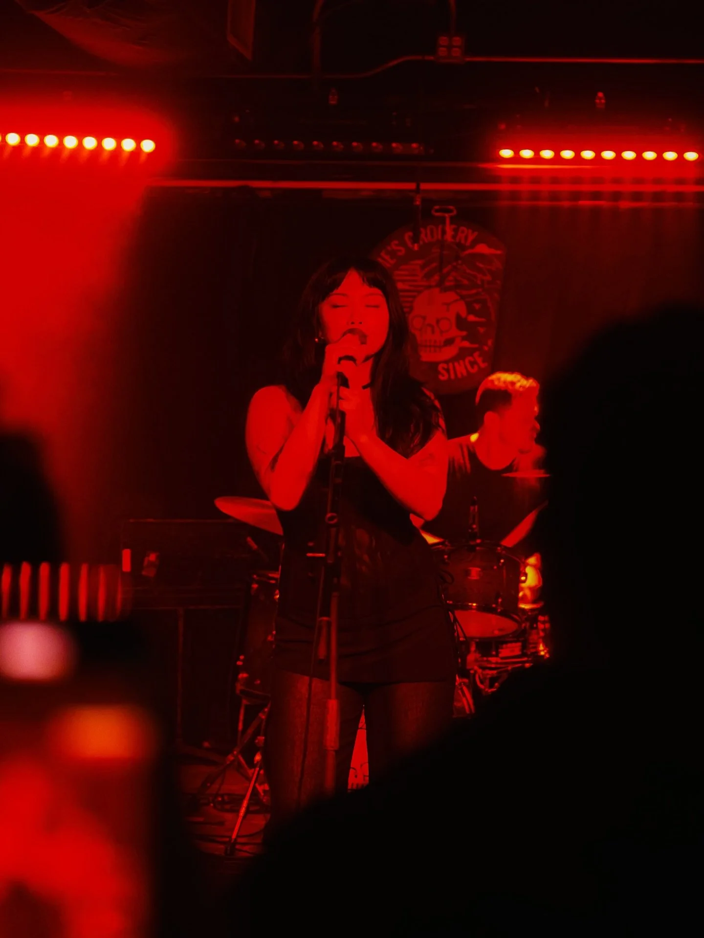 shots from my debut show at @arlenesgrocery by @g.romeee 🤧

lots of love for everyone who showed up for this exciting night!!!!!!

announcing something exciting very soon 🥸