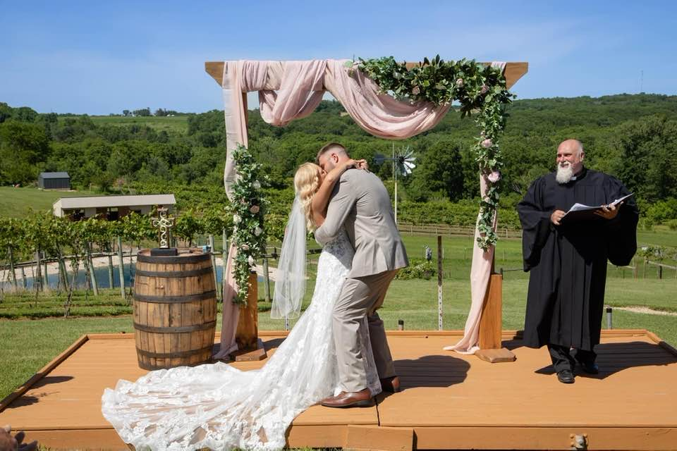 Screenshot 2025-08-20 at 17-41-04 (19) Facebook.png