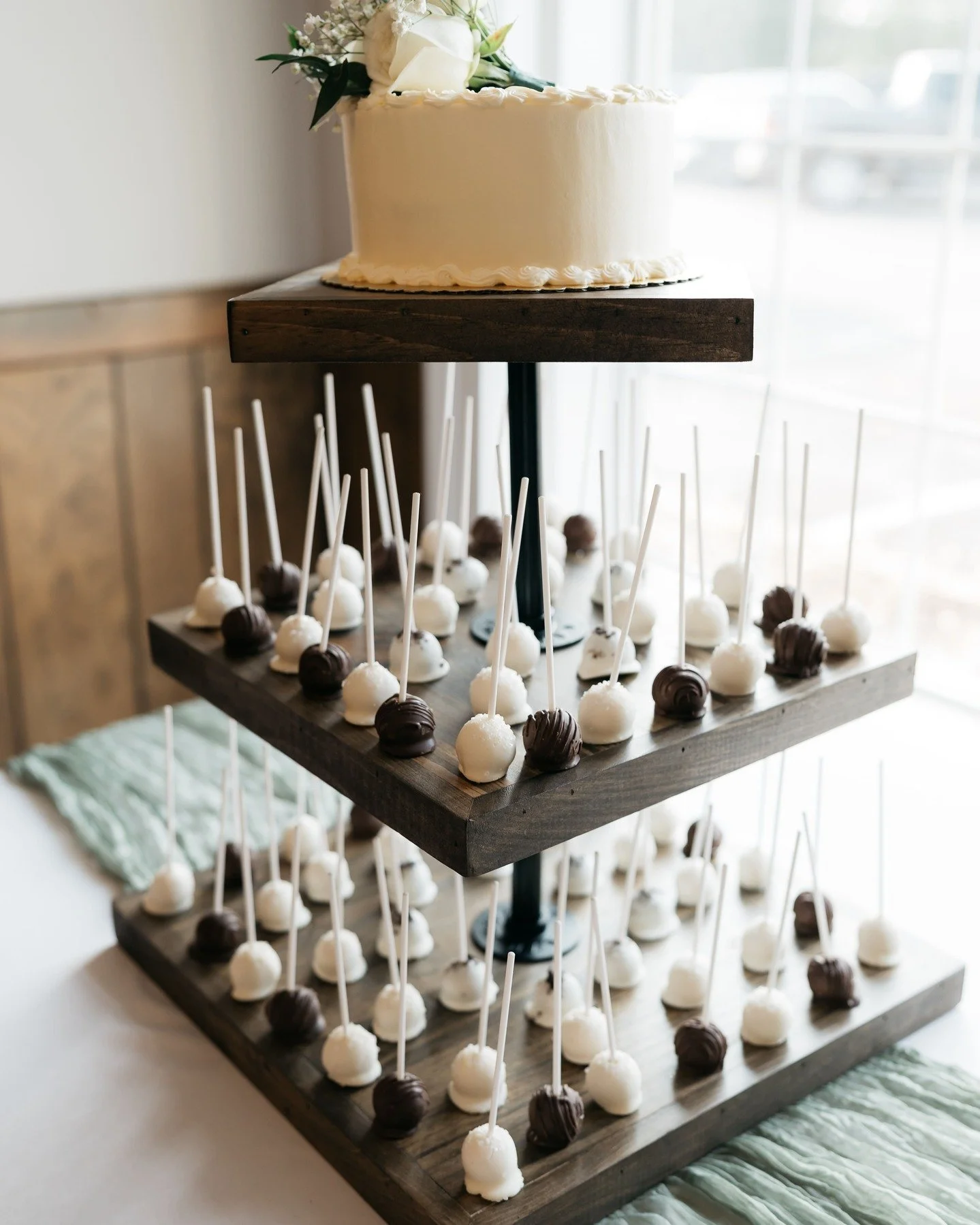 When the bride wants cake pops........ our versatile 3 -tier stands are perfect for displaying all of your favorite desserts.

Photo: @courtney.laura.photography 
Decor: @dreamday.eventrentals 

#weddingcakefun #dreamdayeventrentals #weddingrentals #