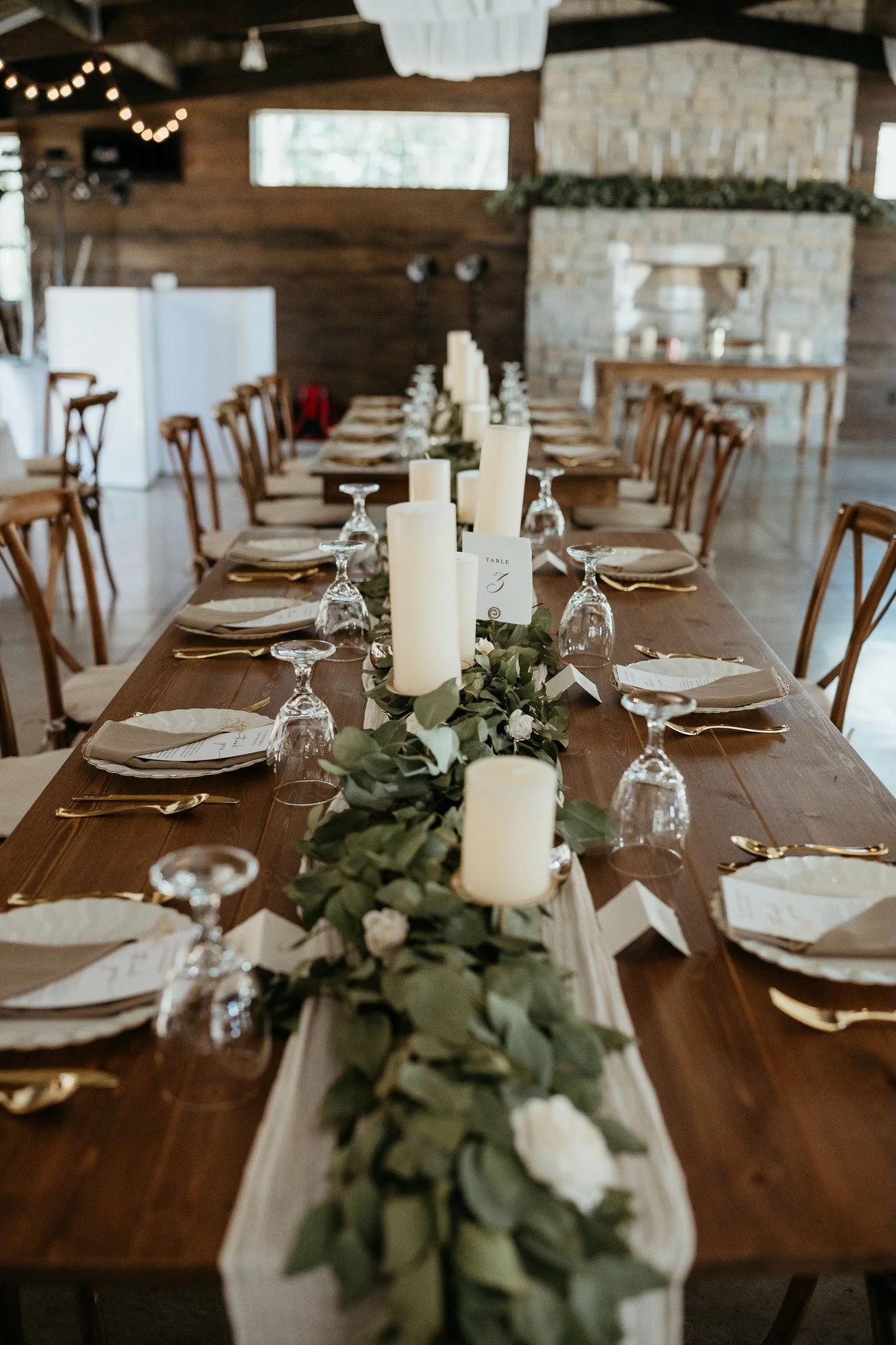 Dream Day Event Rentals, Vintage and Modern Decor and Floral Rentals, Freeport Illnois and surrounding suburbs, southern Wisconsin.