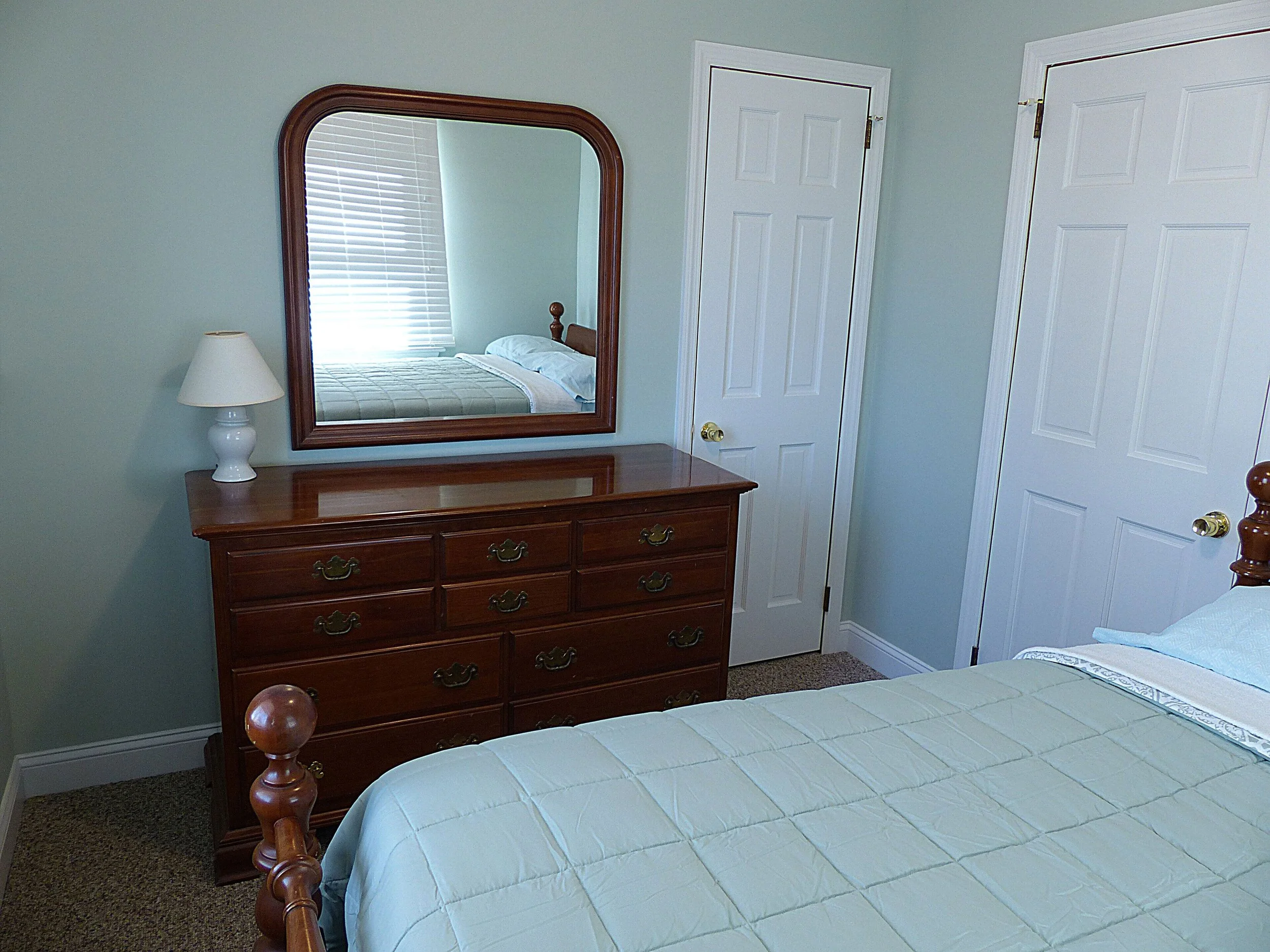 Green Bedroom View 2 (Full Size Bed).jpg