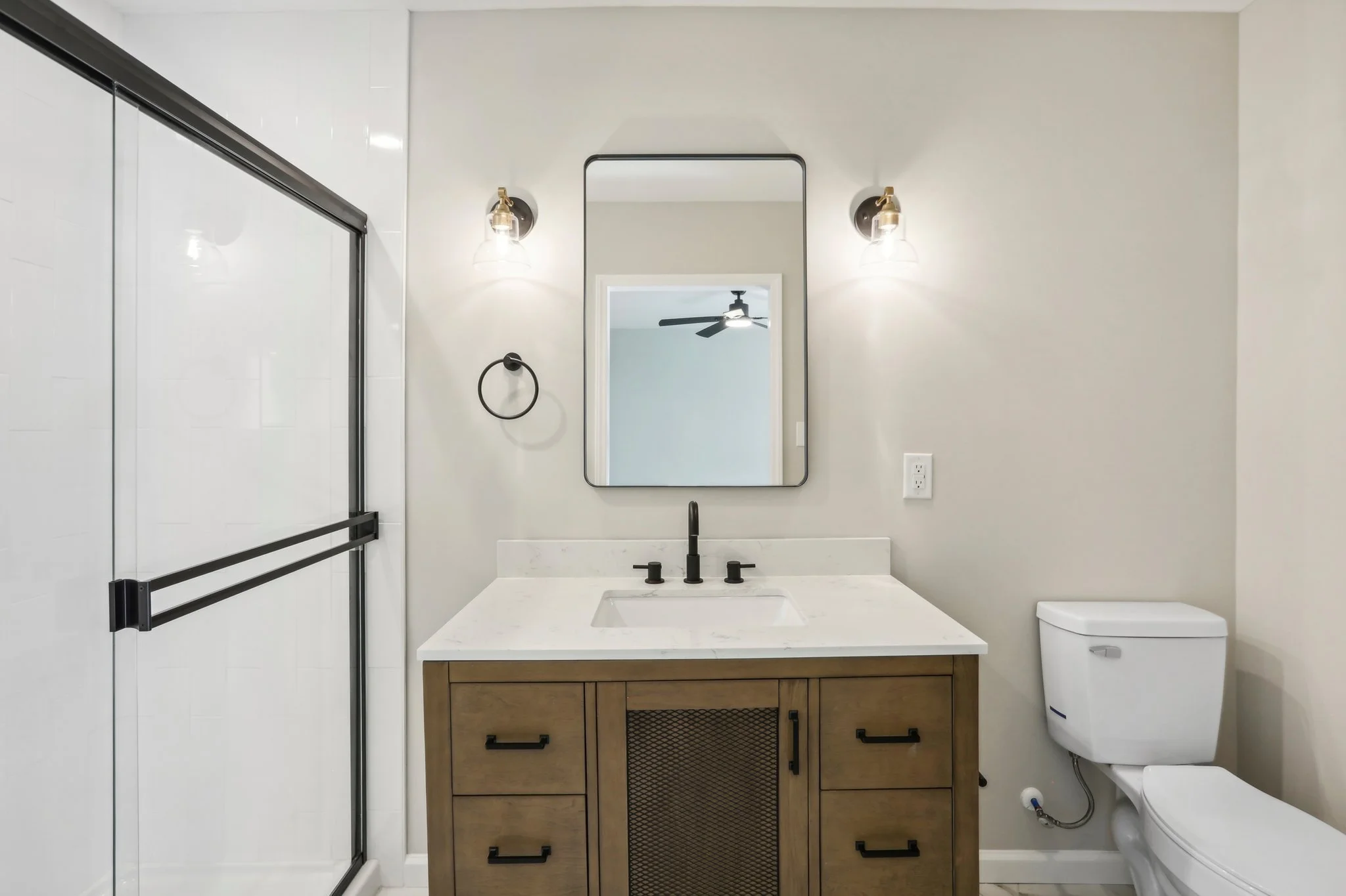 40-web-or-mls-Candlewick Dr-027.jpg