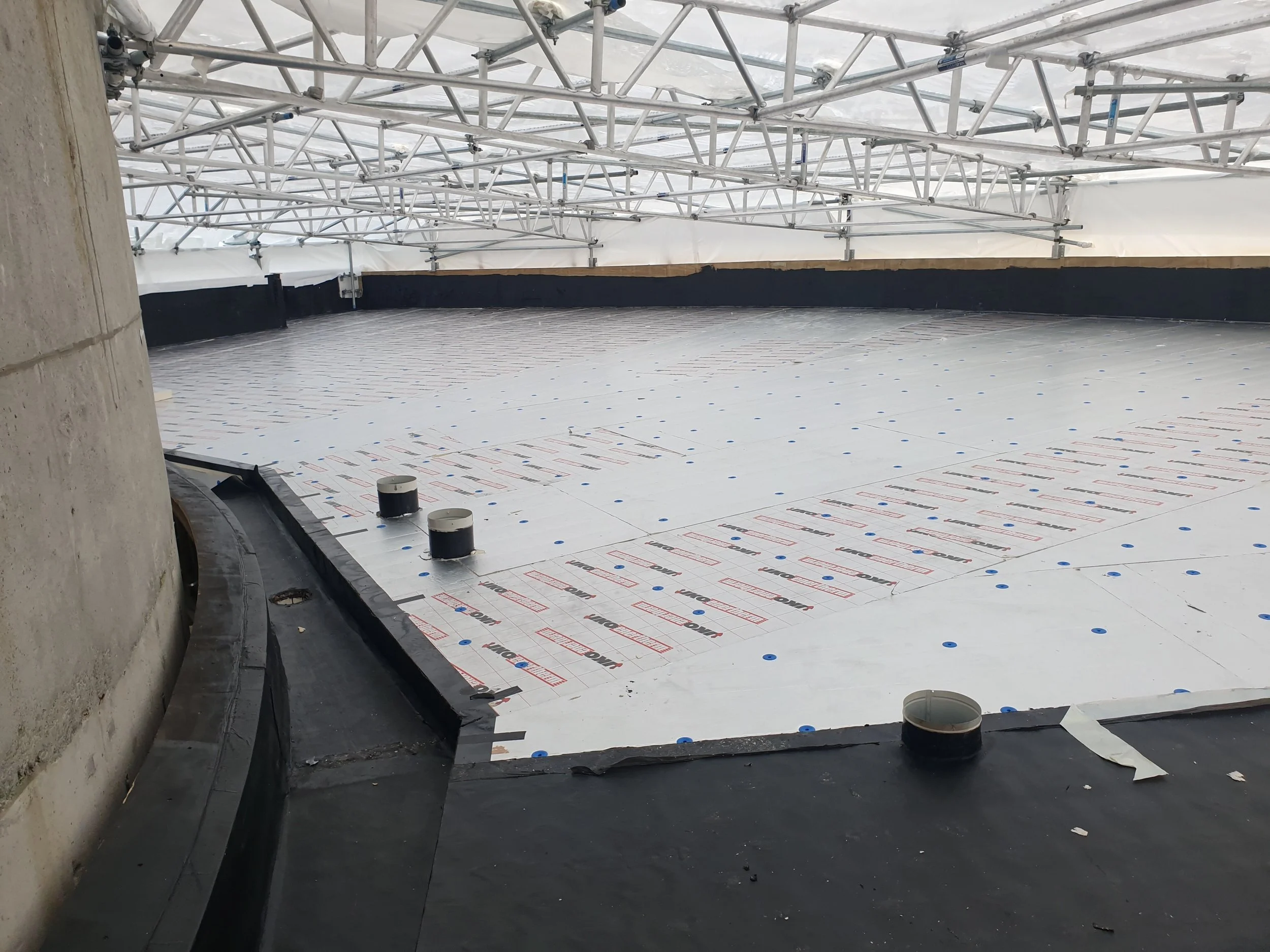 Nuralite 3PM warm roof system on commercial property extension, Manukau Auckland