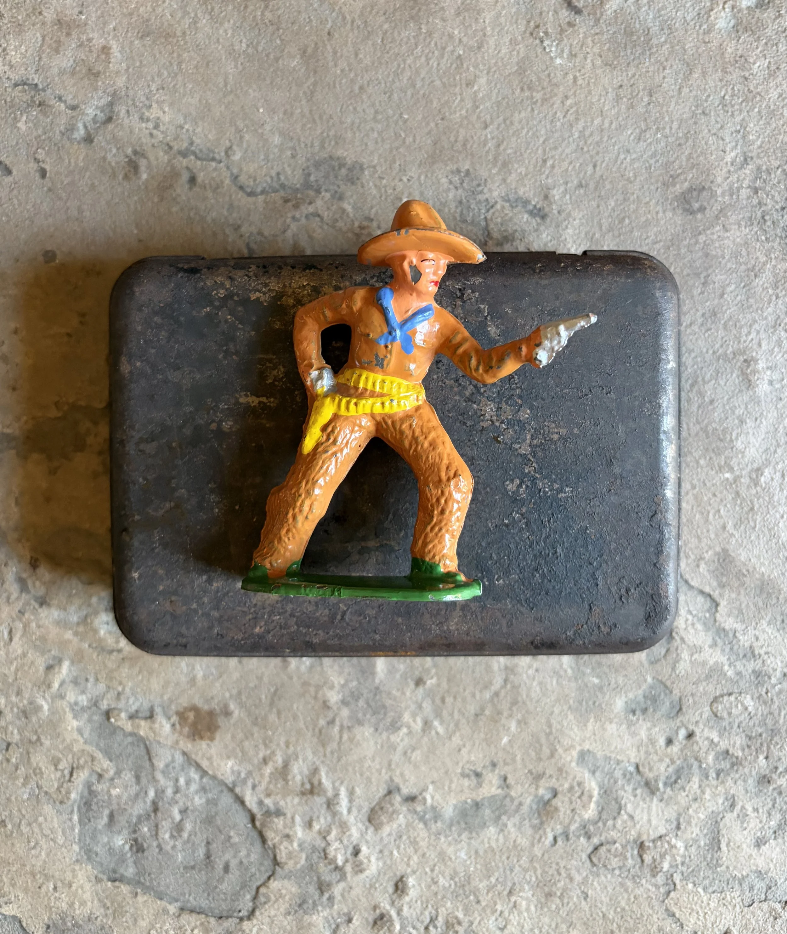 Metal Gunslinger Toy