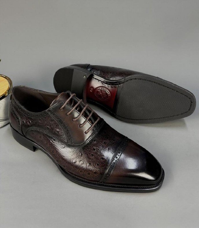 Coffee Burnt English British Leather.jpg