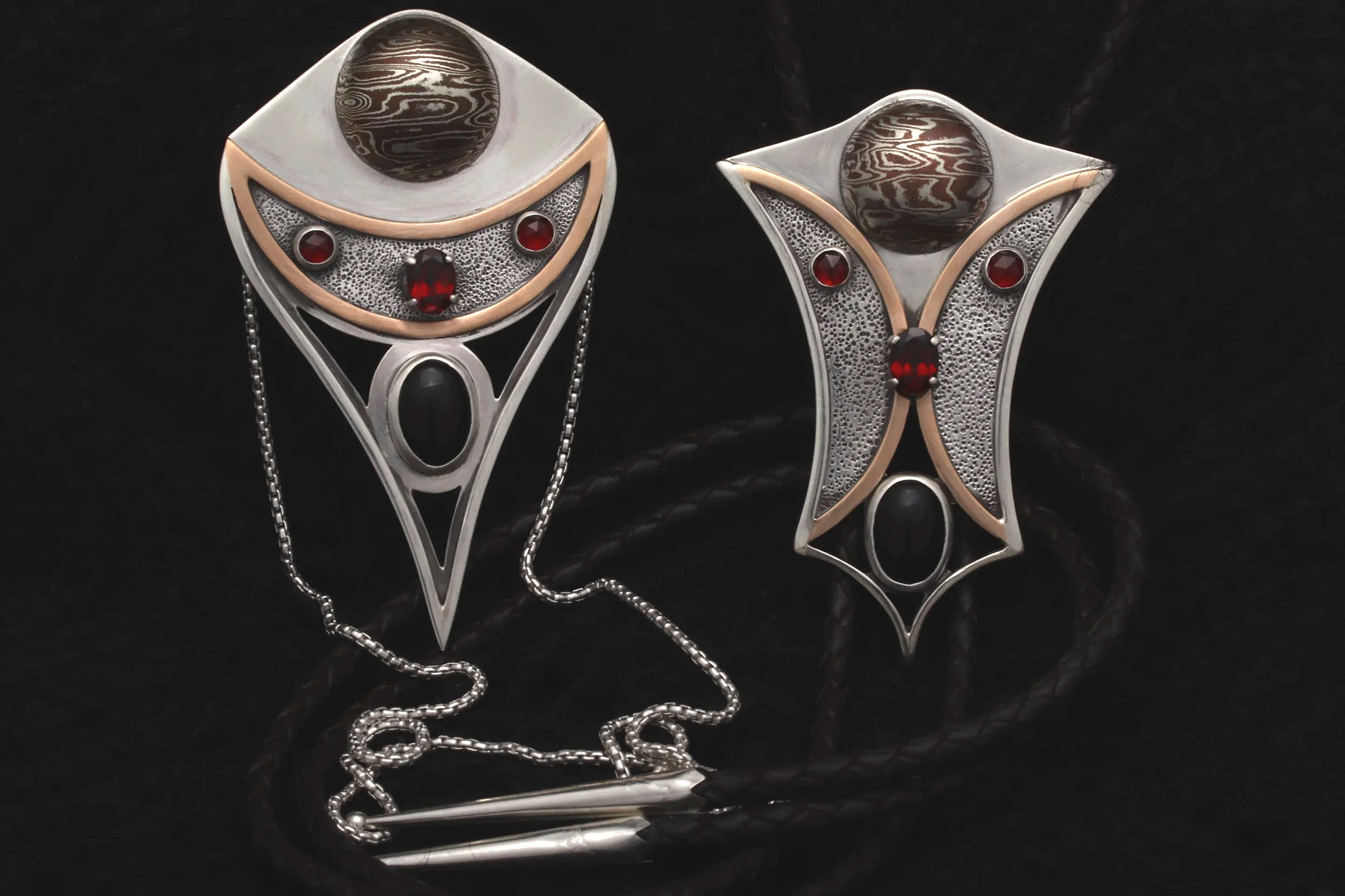"Bloodmoon" pendant and bolo set.
14k gold, sterling silver, copper/silver mokume gane, garnet, and onyx