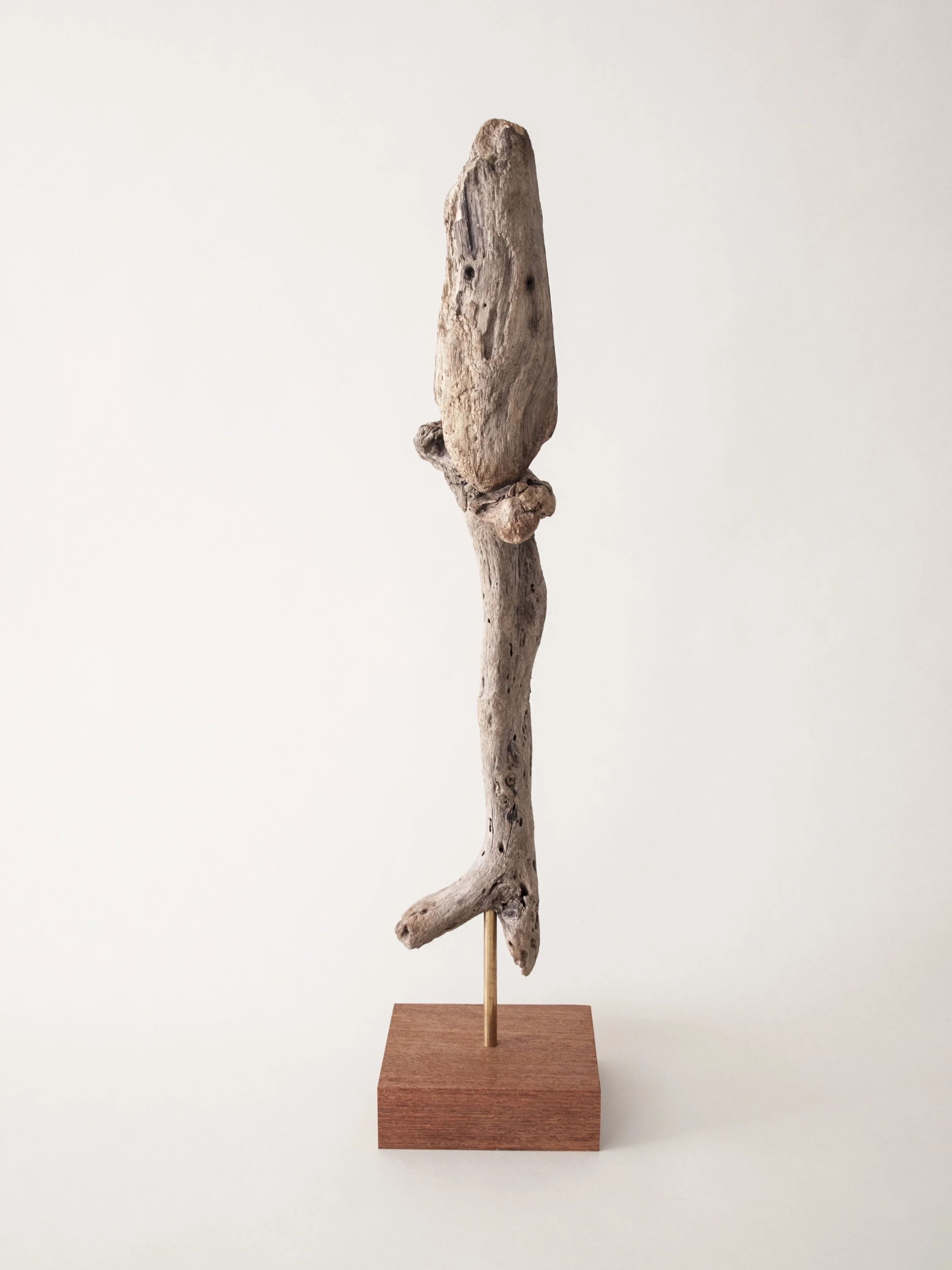 Fragments of the earth #59, あめつちのかけら #59, 2019, H41.5 x W9.4 x D8.2 cm, Wood, acrylic, drift wood and iron