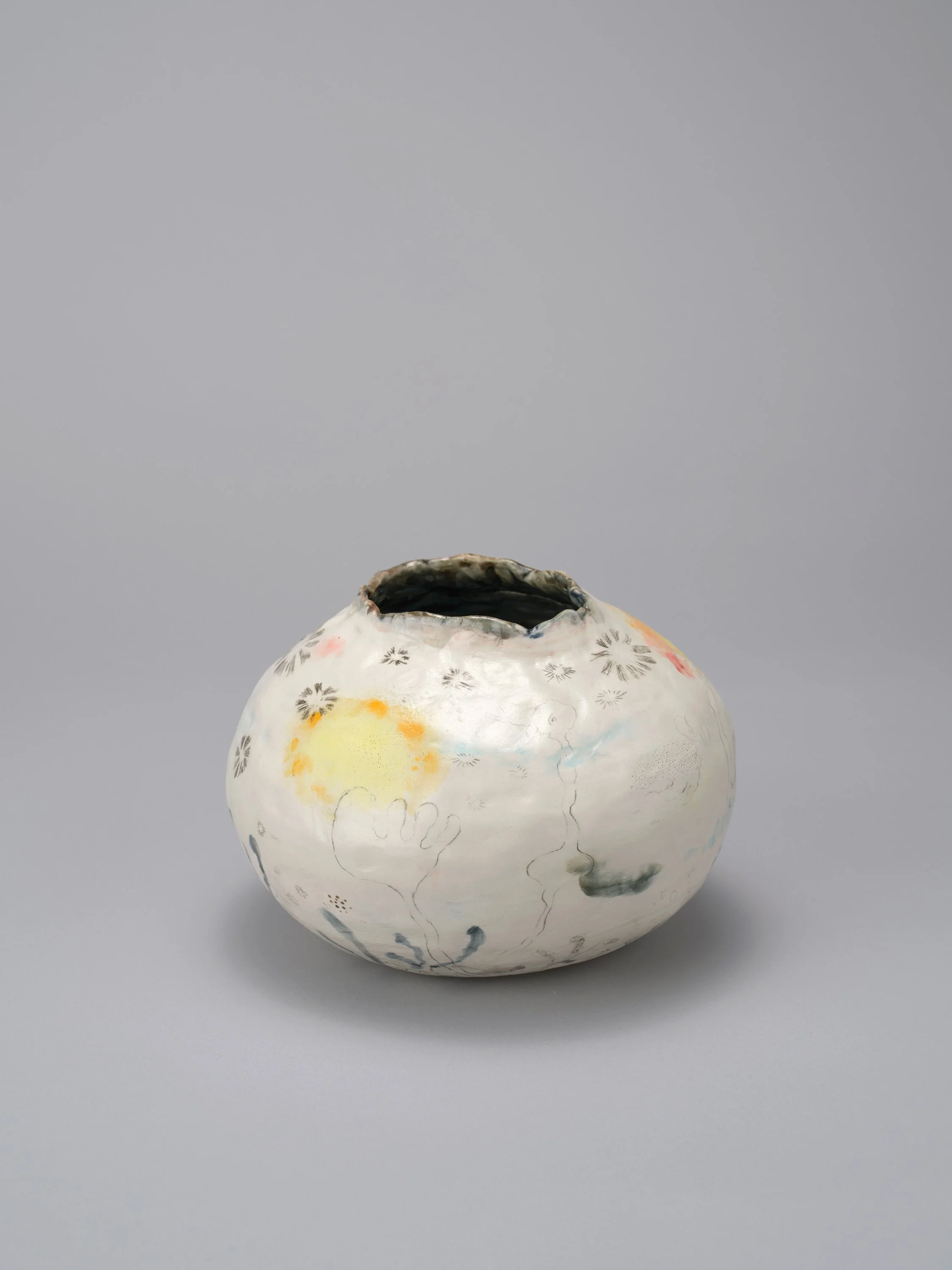 Birth #1, 2024, H15 x W22.5 x D21 cm, Ceramic
