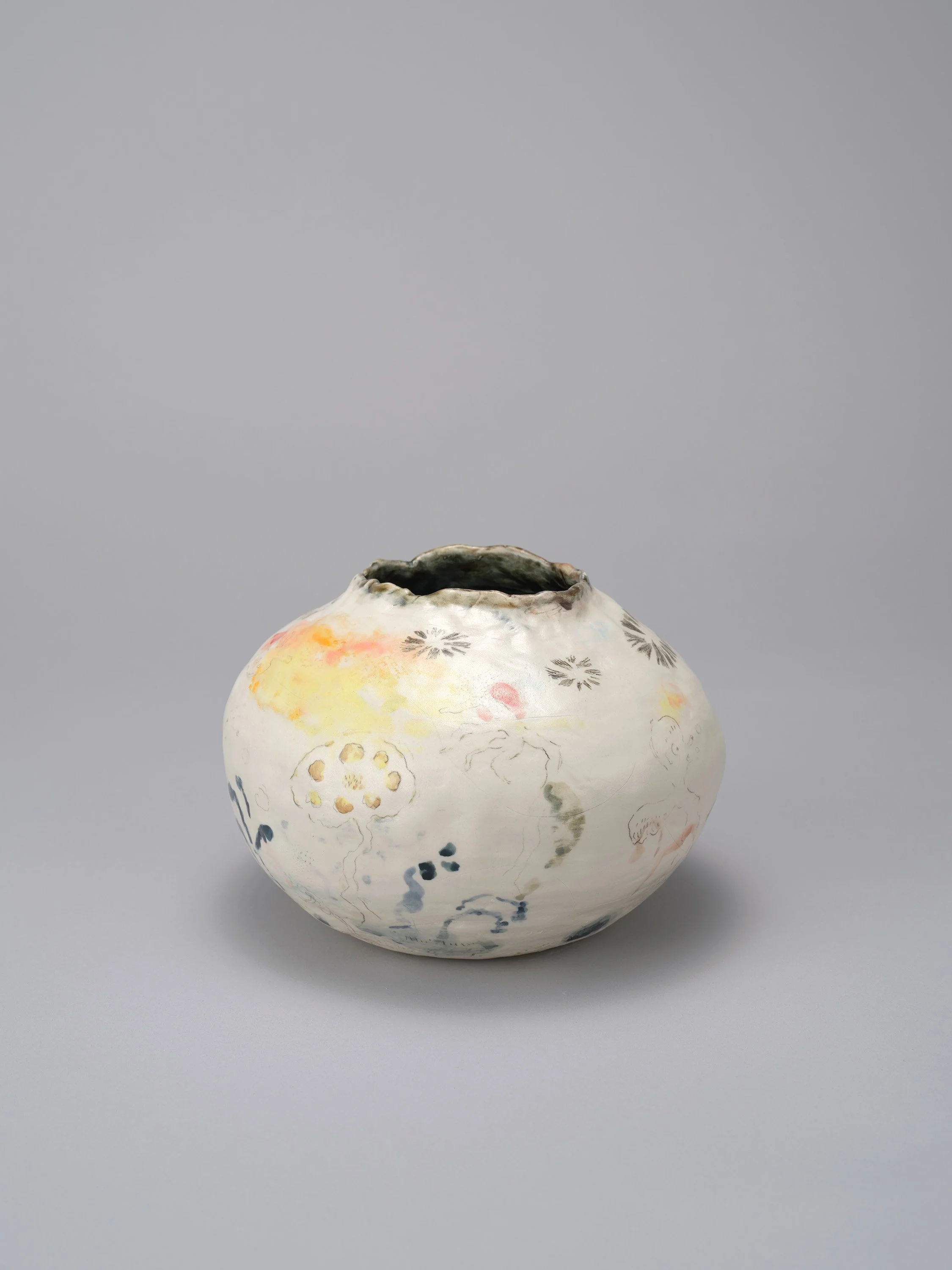Birth #1, 2024, H15 x W22.5 x D21 cm, Ceramic