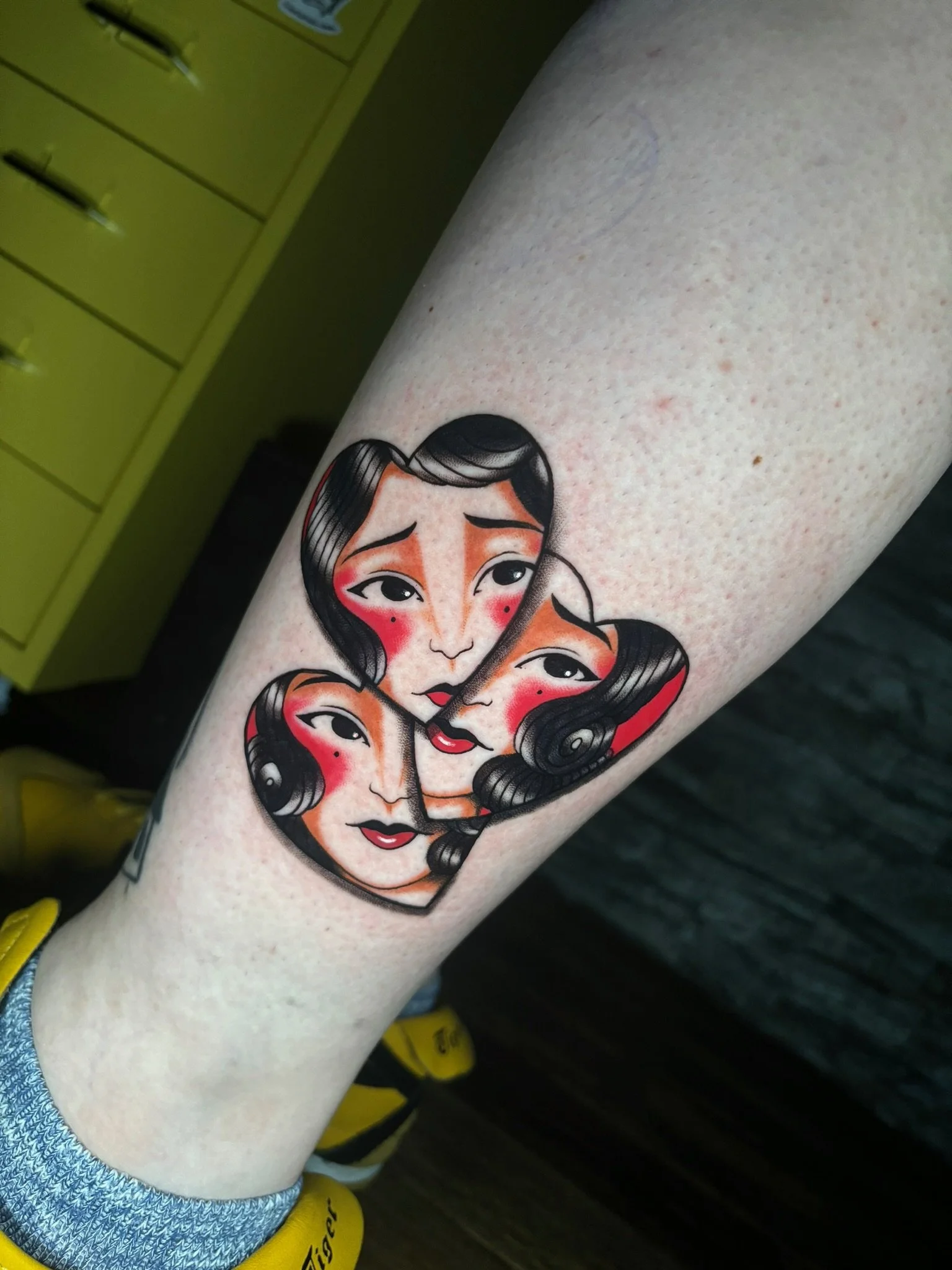 3 girl faces 