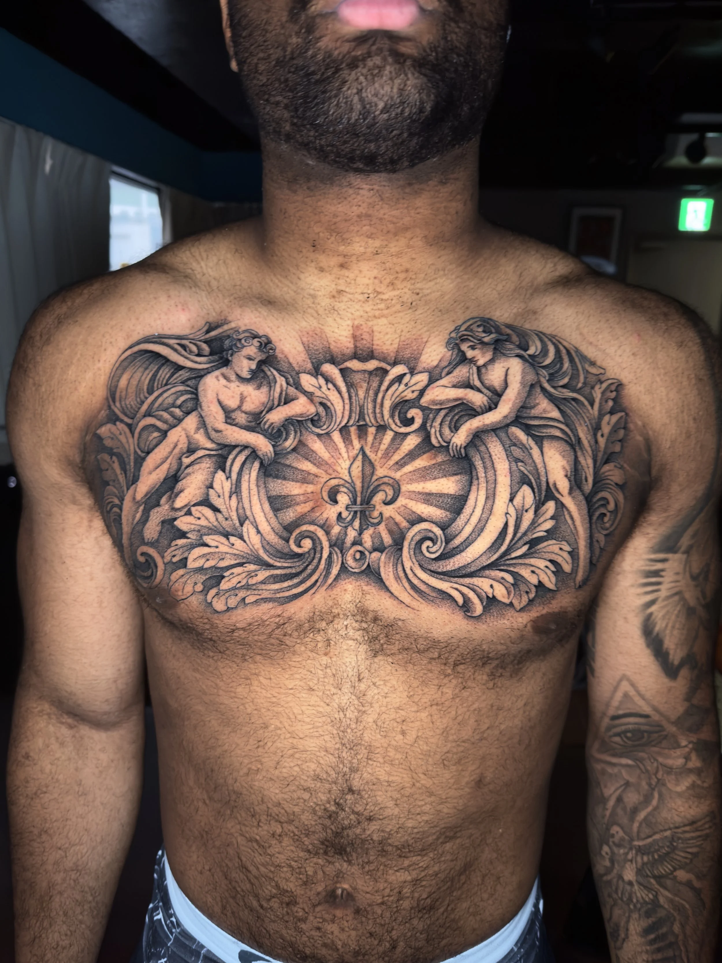 arabesque with angels chest 