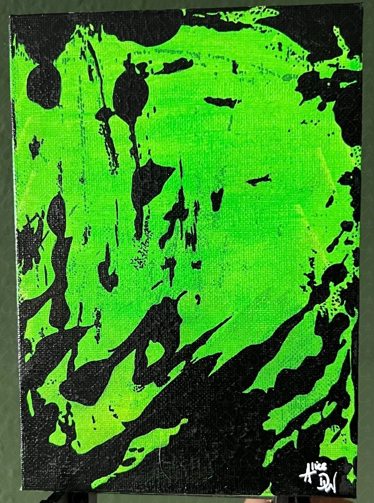 toxic overpour 1:1