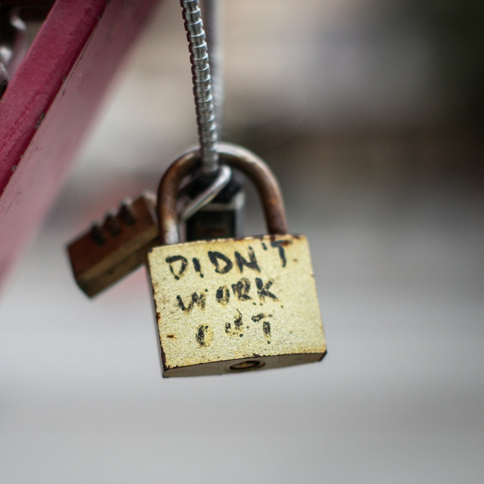 When Letting Go Hurts: Understanding the Grief of a Relationship Ending