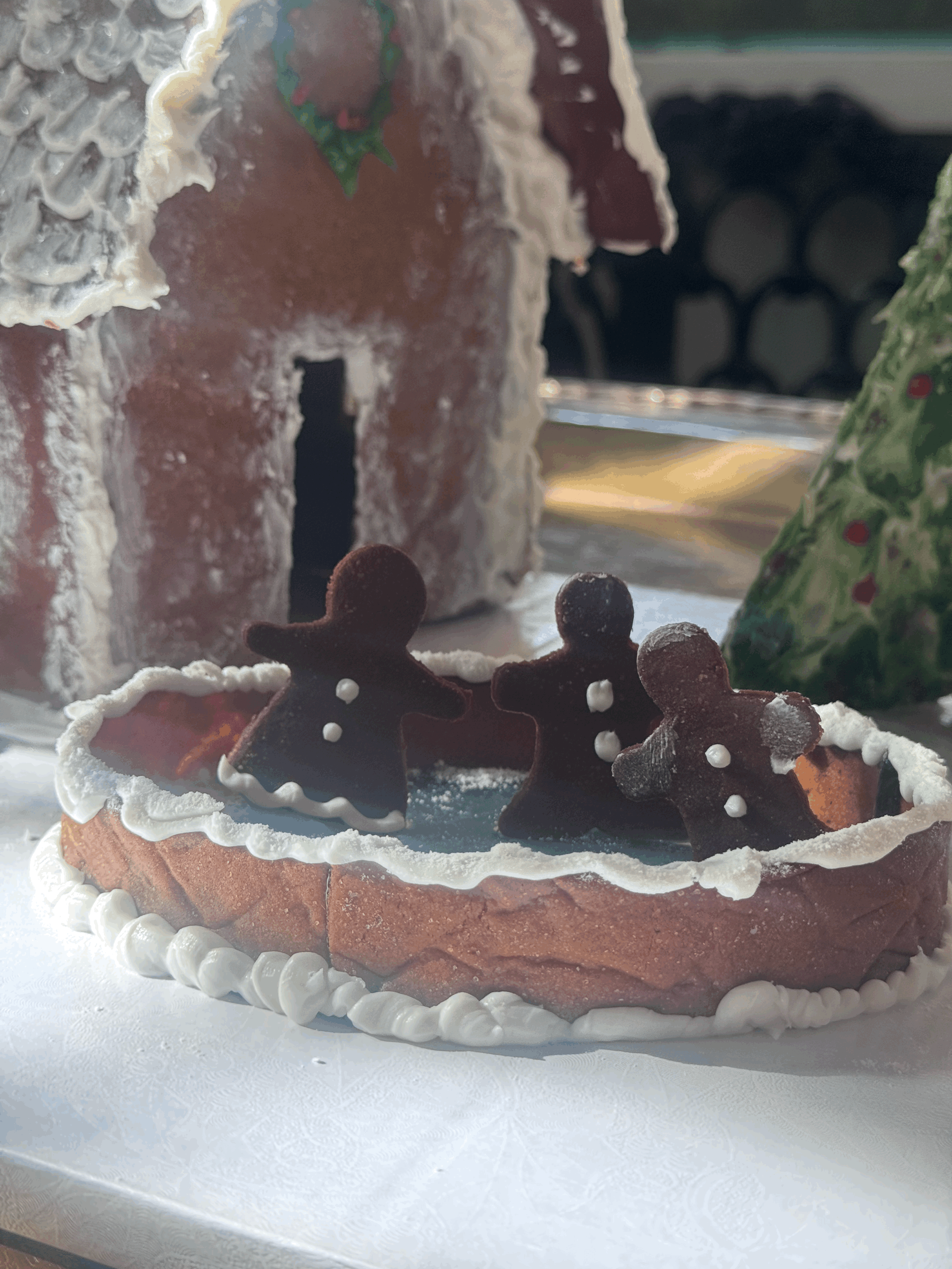 Gingerbread 02 at Loft Blue