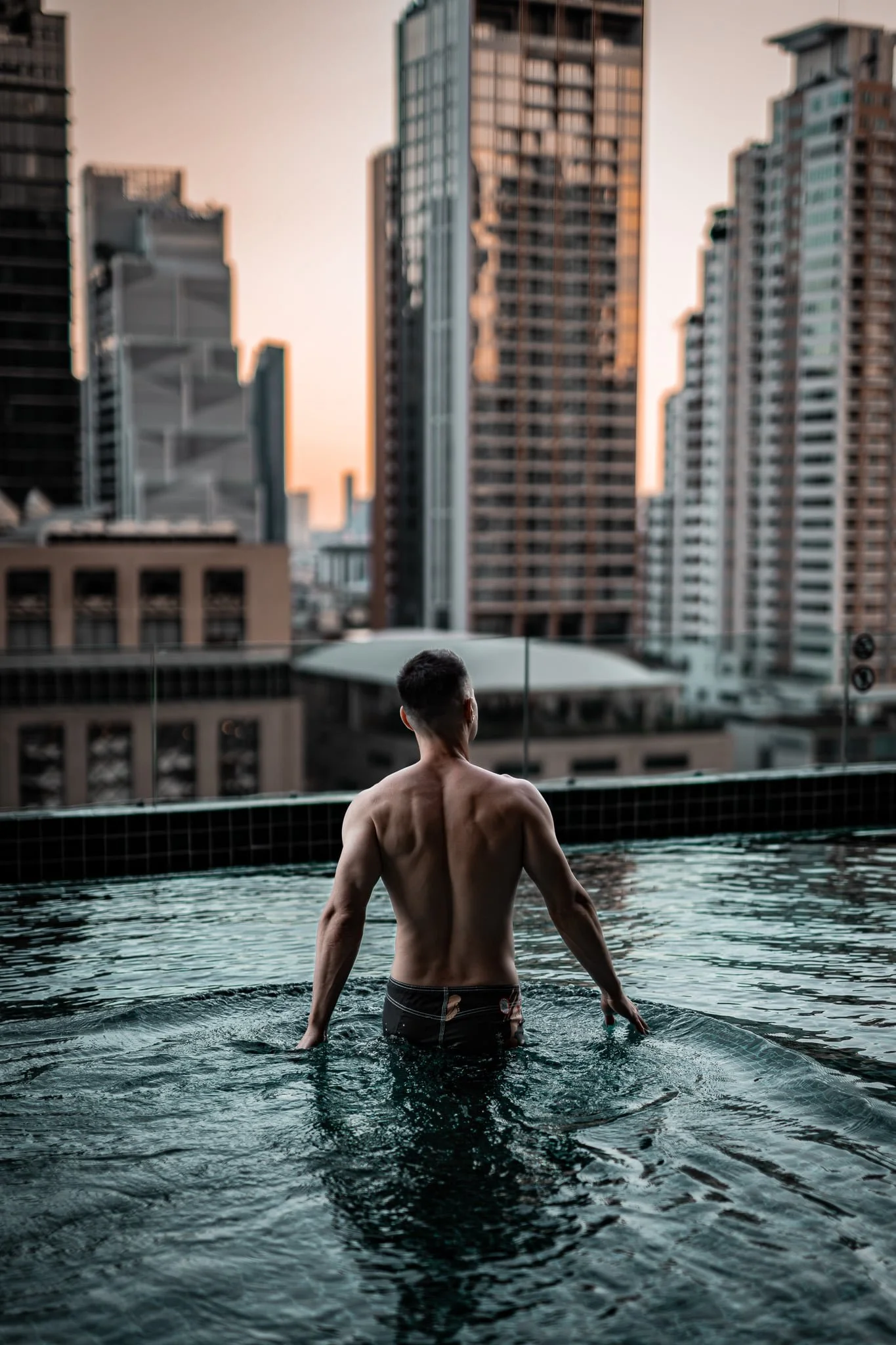 bangkok-rooftop-pool-skyline-photoshoot.jpg