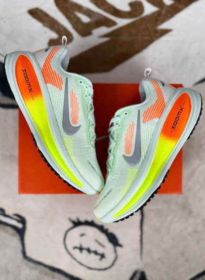 zoomx orange green.png