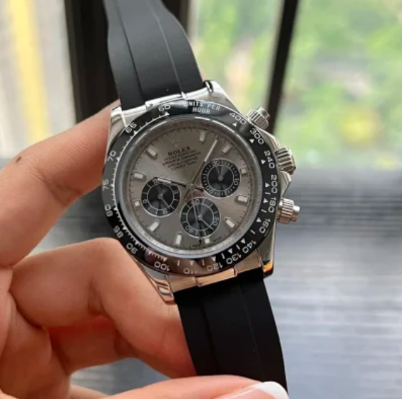 day black rim silver face rubber black dial.png