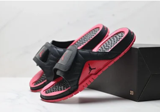 jordan slide black red.png