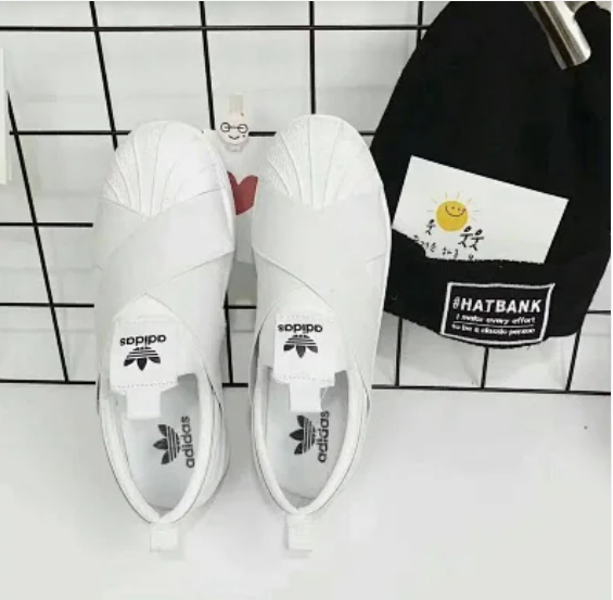 Cross-shell Slip-on Shoes