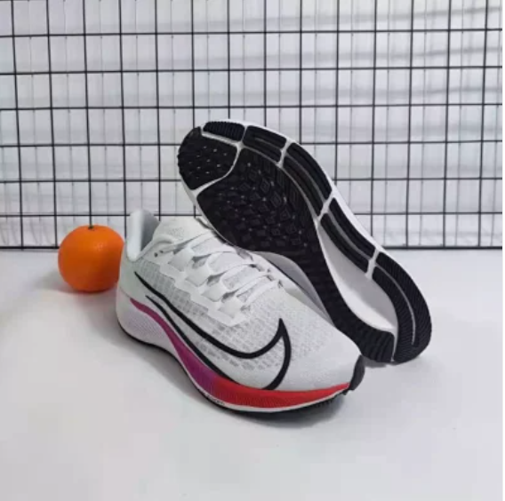 37 white gradiant.png