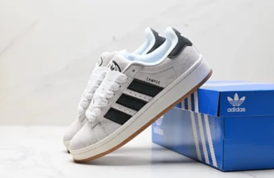 campus white black pattern.png