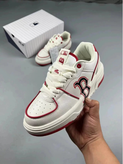 brooklyn white red.png