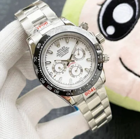 day black rim white face.png